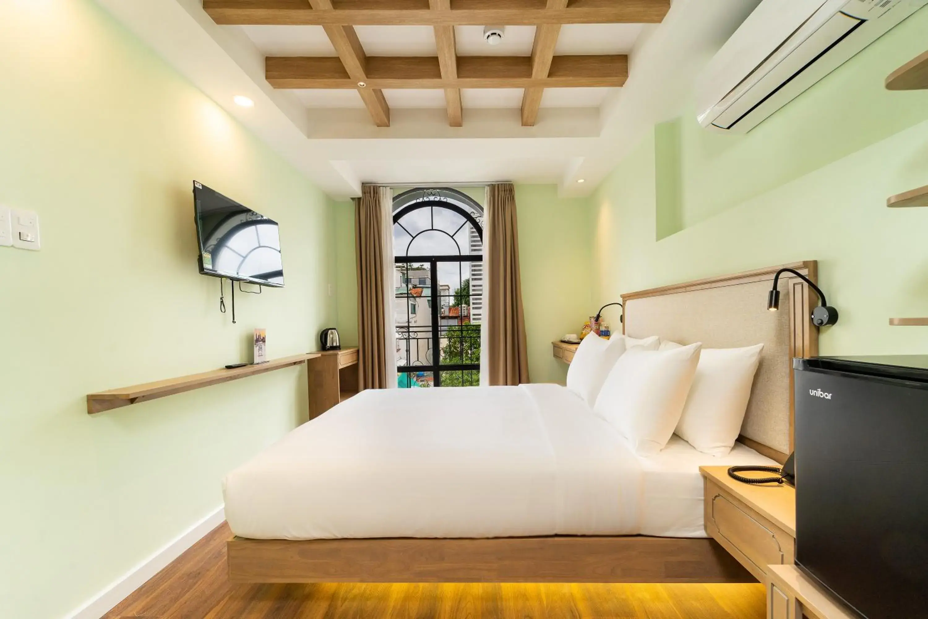 Deluxe Double with Balcony in Nicecy Hotel - Trương Quyền Deluxe Double with Balcony in Nicecy Hotel - Trương Quyền