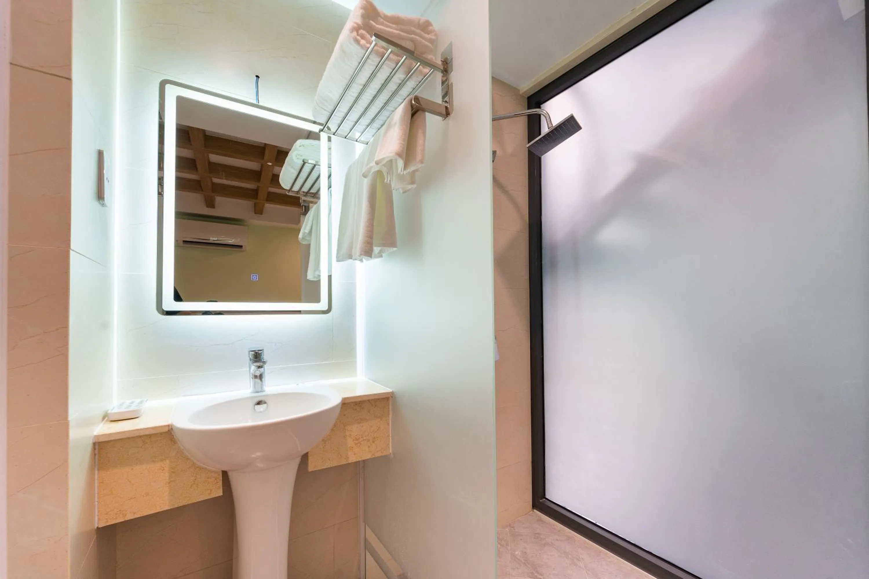 Bathroom in Nicecy Hotel - Trương Quyền