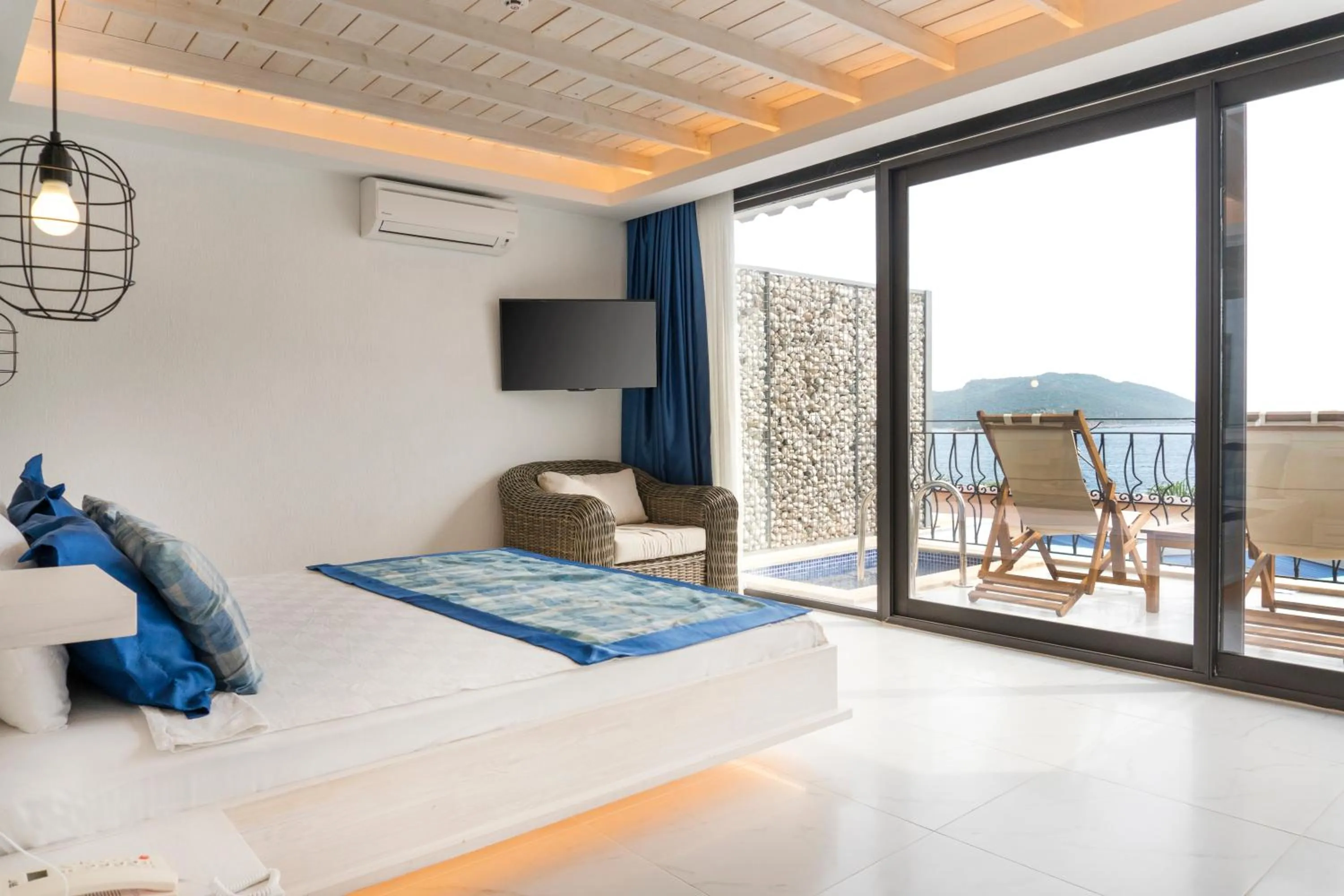 Balcony/Terrace in Nur Beach Hotel