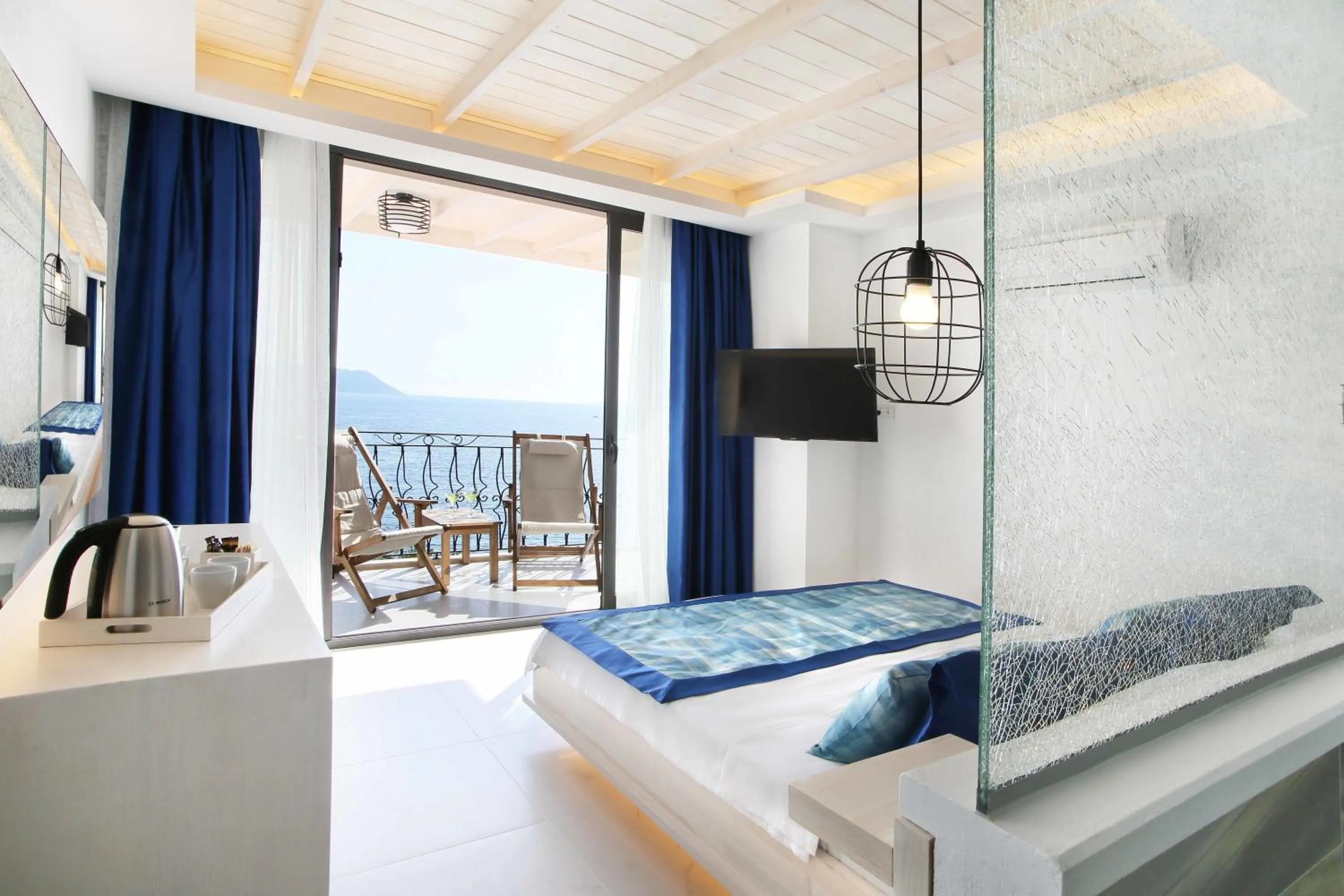 Day in Nur Beach Hotel