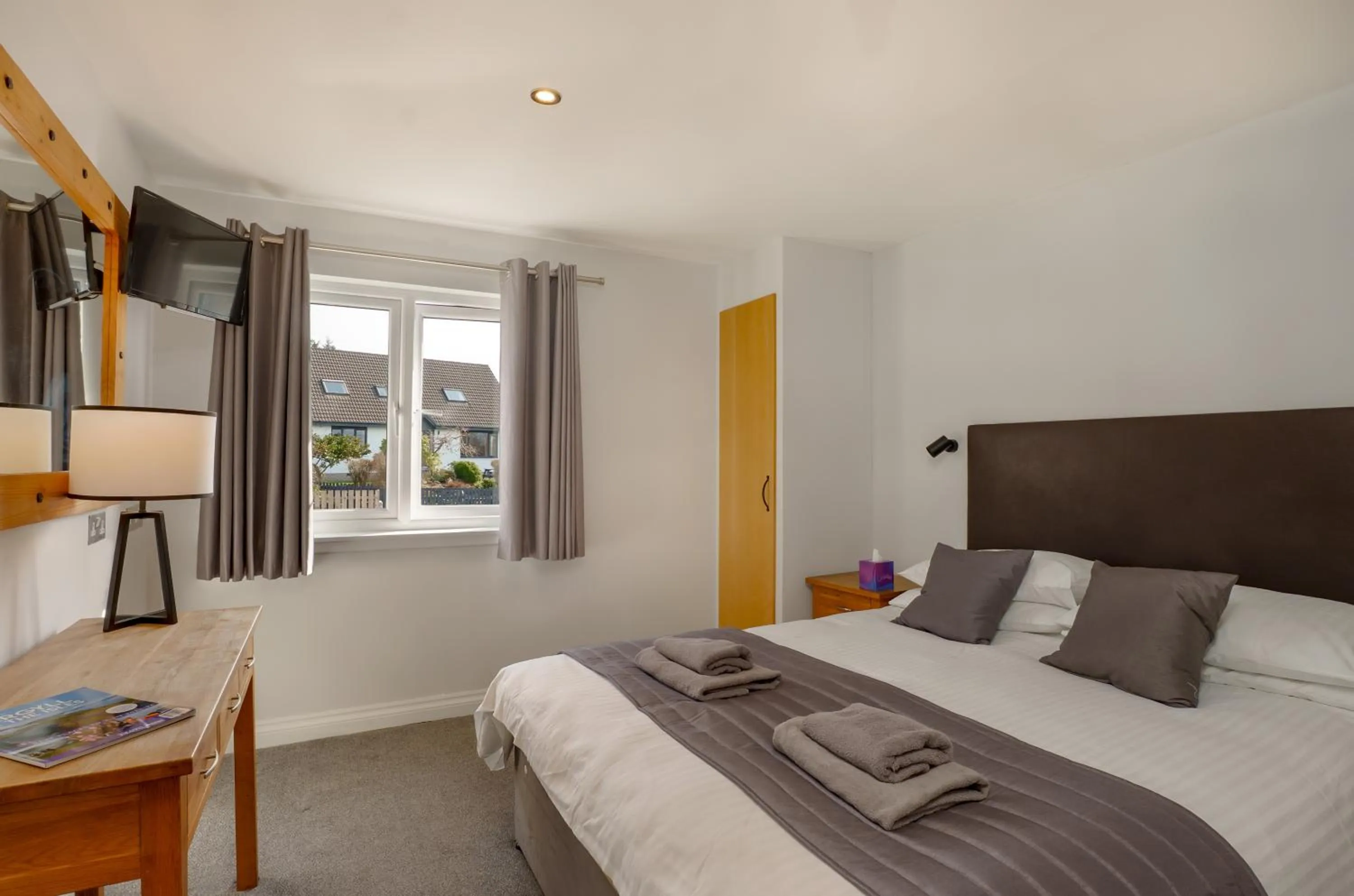 Bed in Oyster Inn Connel