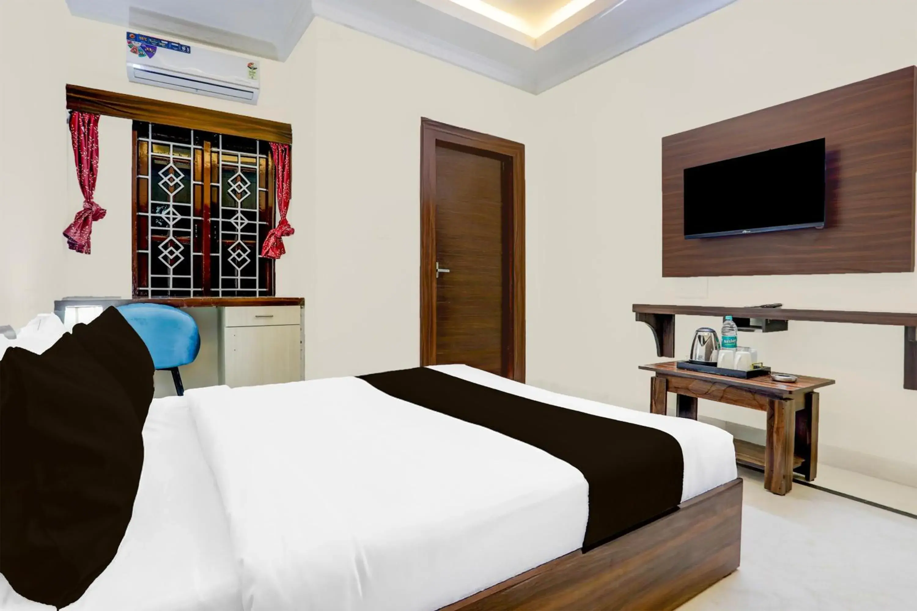 Bedroom, Bed in Super Townhouse Madiwala Lake Park Bedroom, Bed in Super Townhouse Madiwala Lake Park