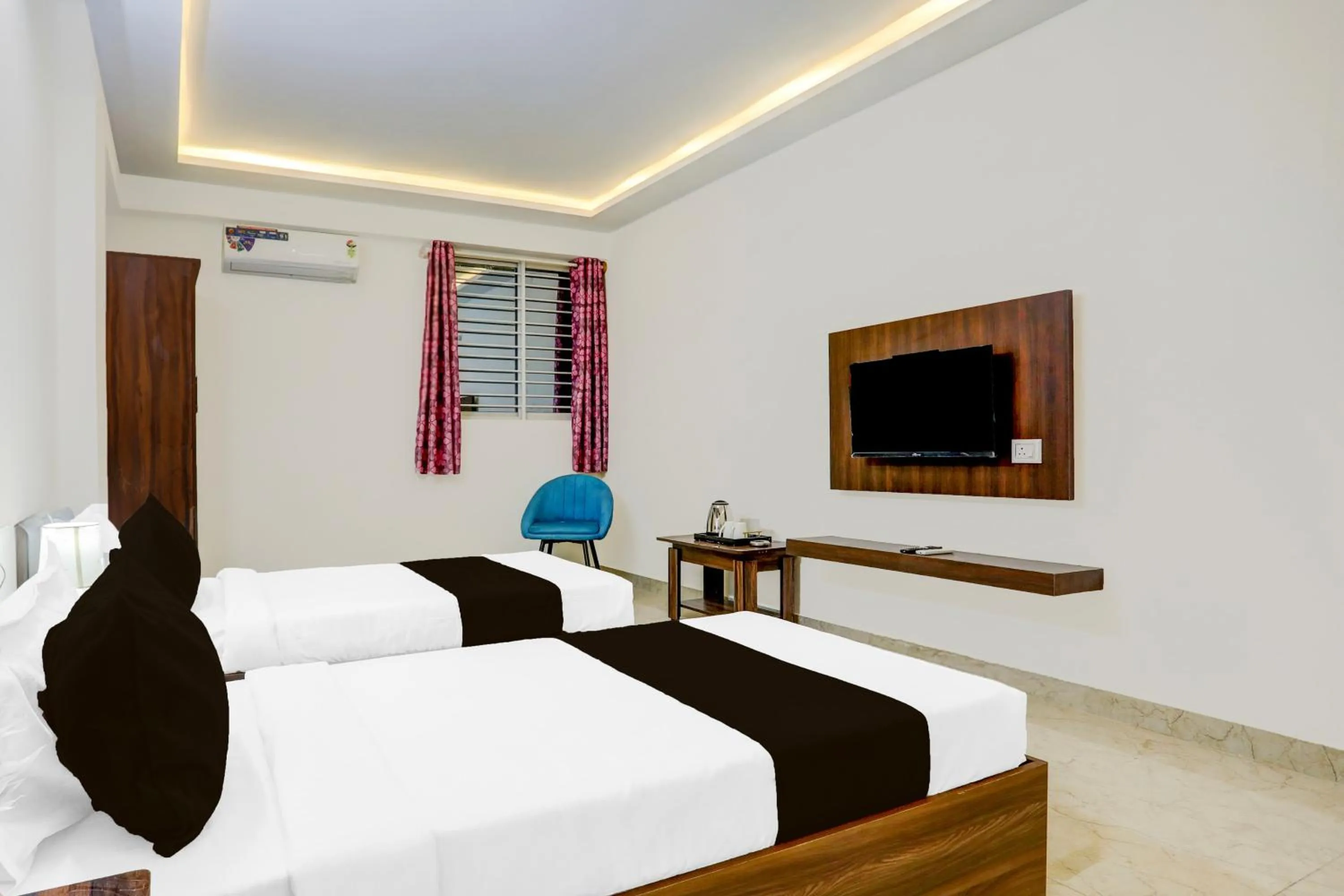 Bedroom, Bed in Super Townhouse Madiwala Lake Park