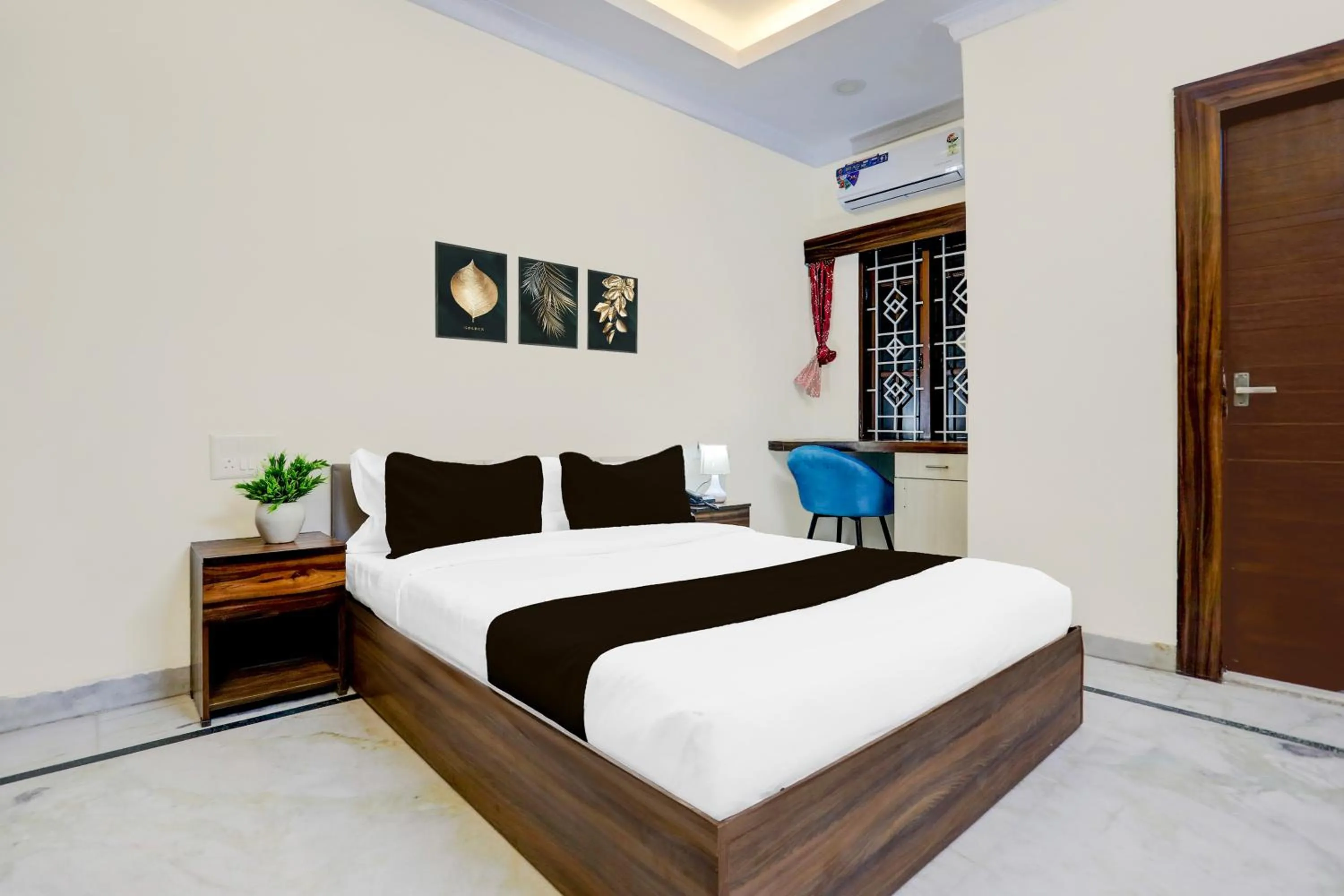 Bedroom, Bed in Super Townhouse Madiwala Lake Park