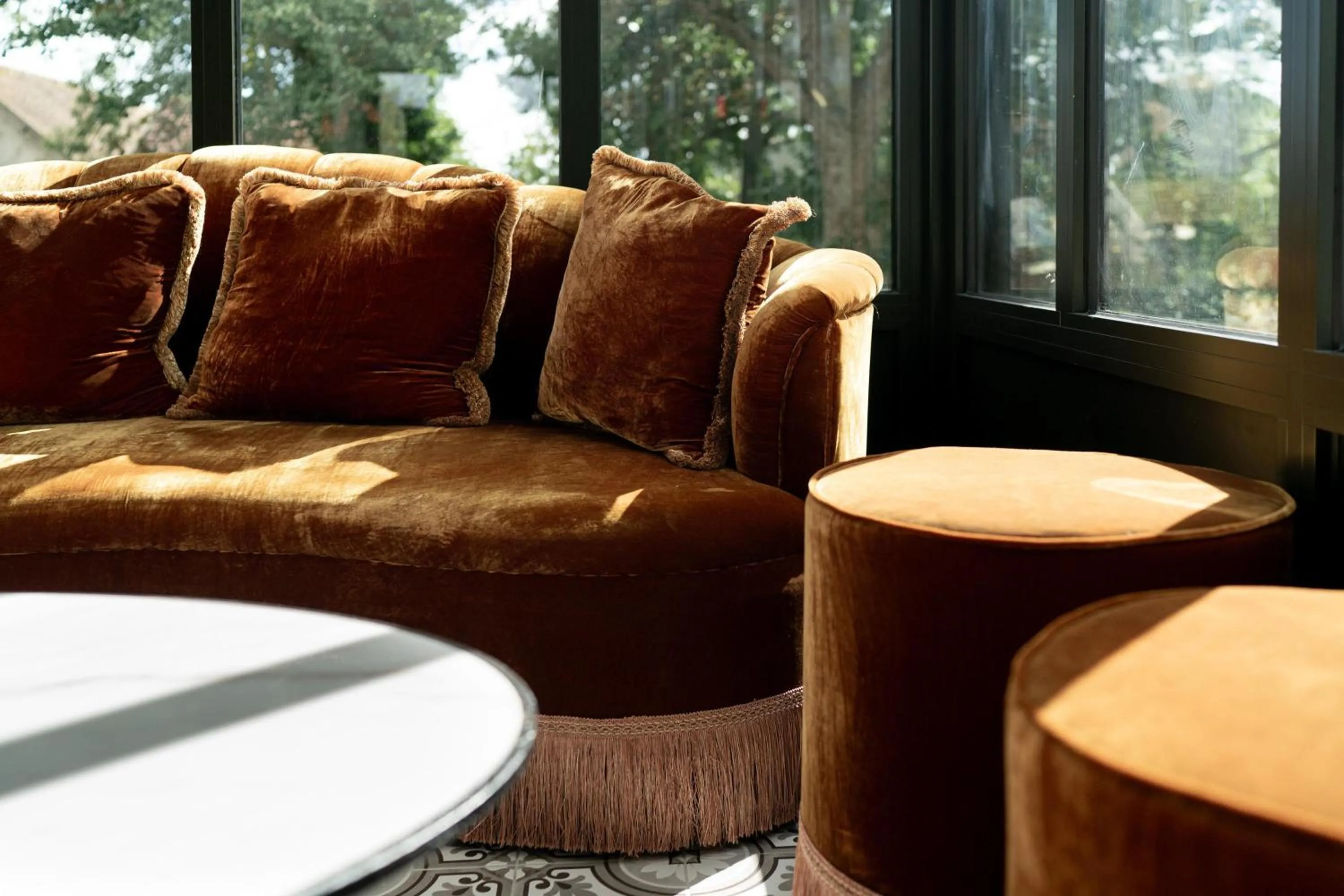 Lounge or bar in Villa Edmond Hôtel & Spa - Maison Blanche Bièvres