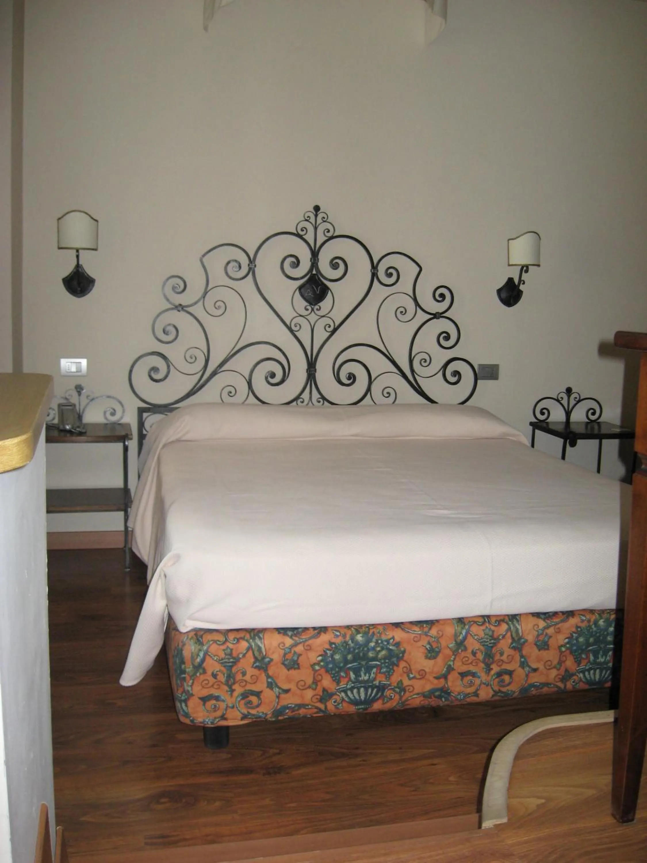 Bed in Albergo Venturelli