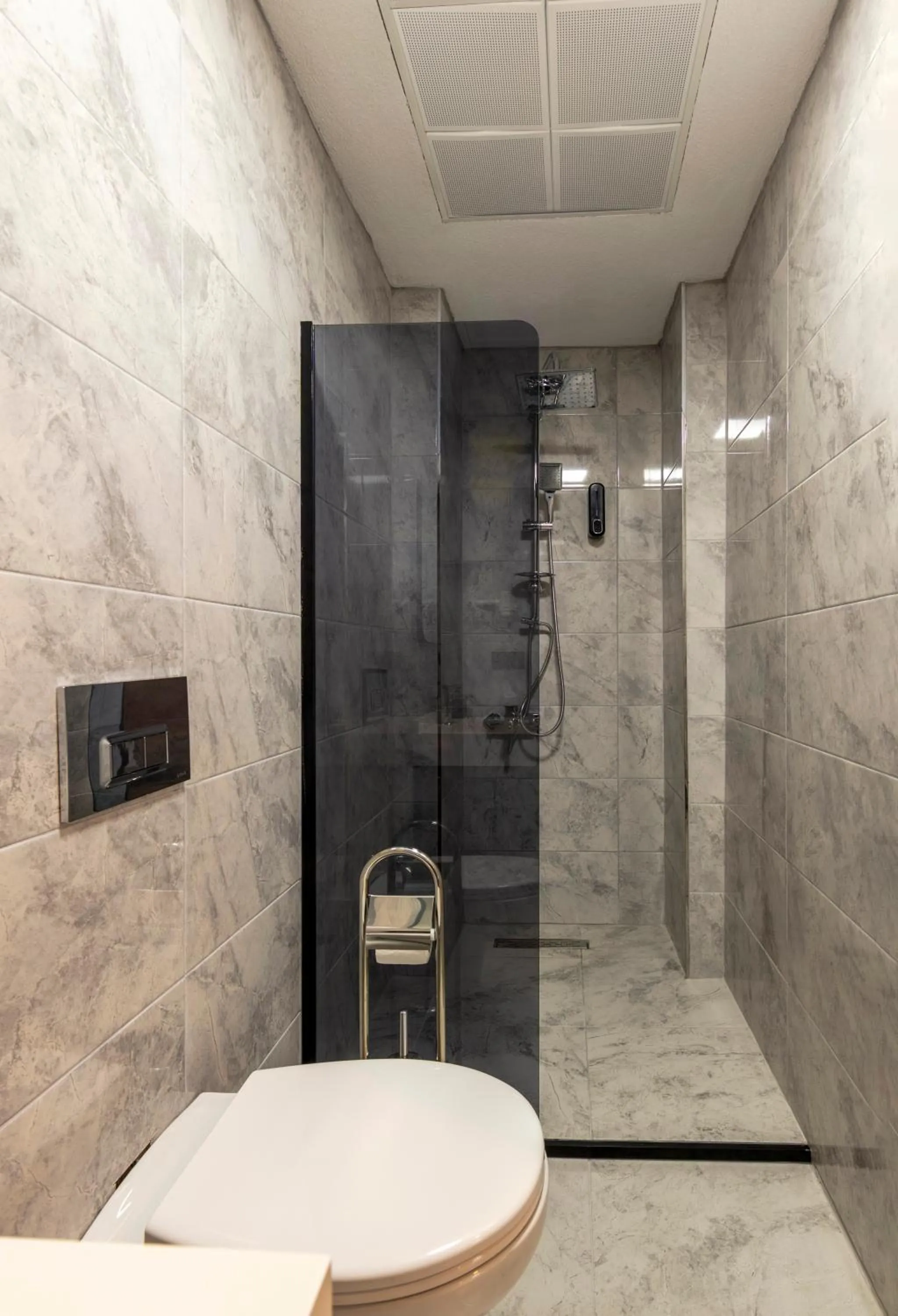 Bathroom in HillTown Airport Hotel & Restaurant