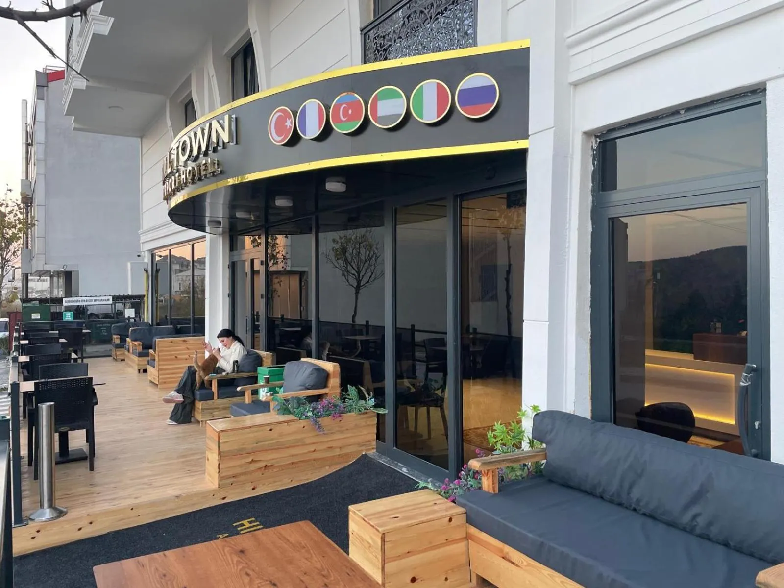 Property building in HillTown Airport Hotel & Restaurant