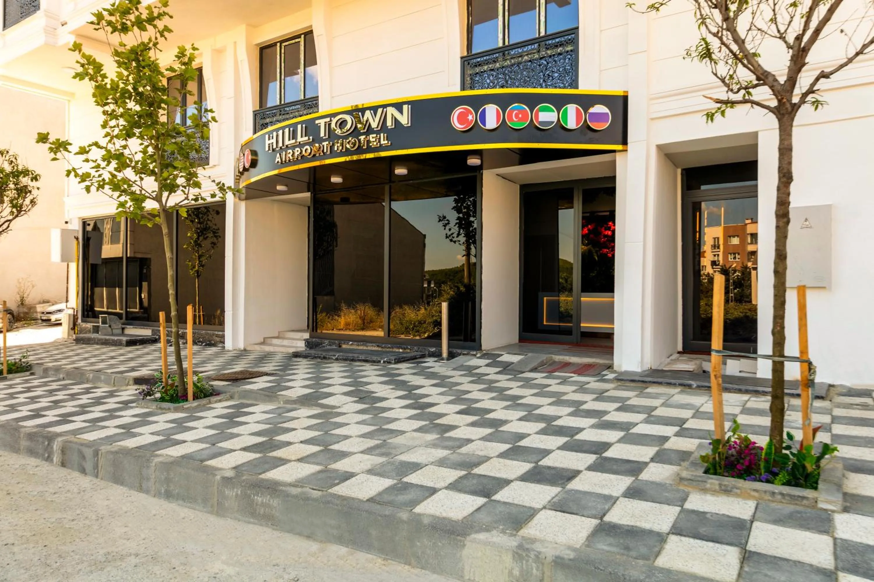 Property building in HillTown Airport Hotel & Restaurant