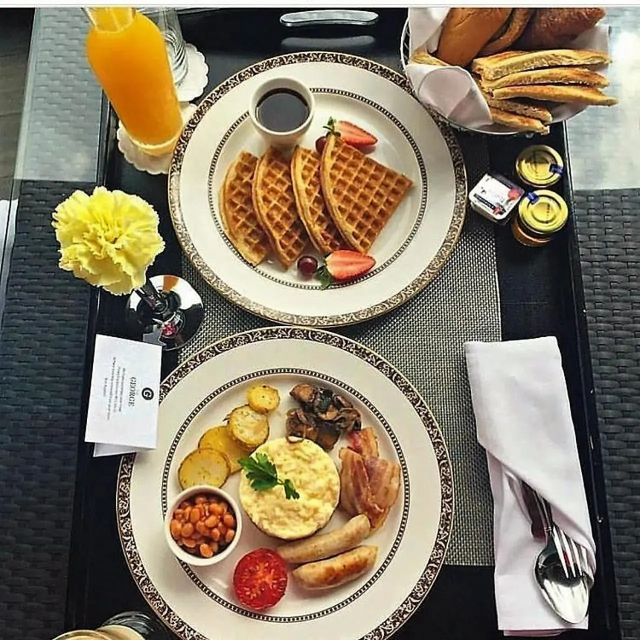 Breakfast in The George Hotel Breakfast in The George Hotel