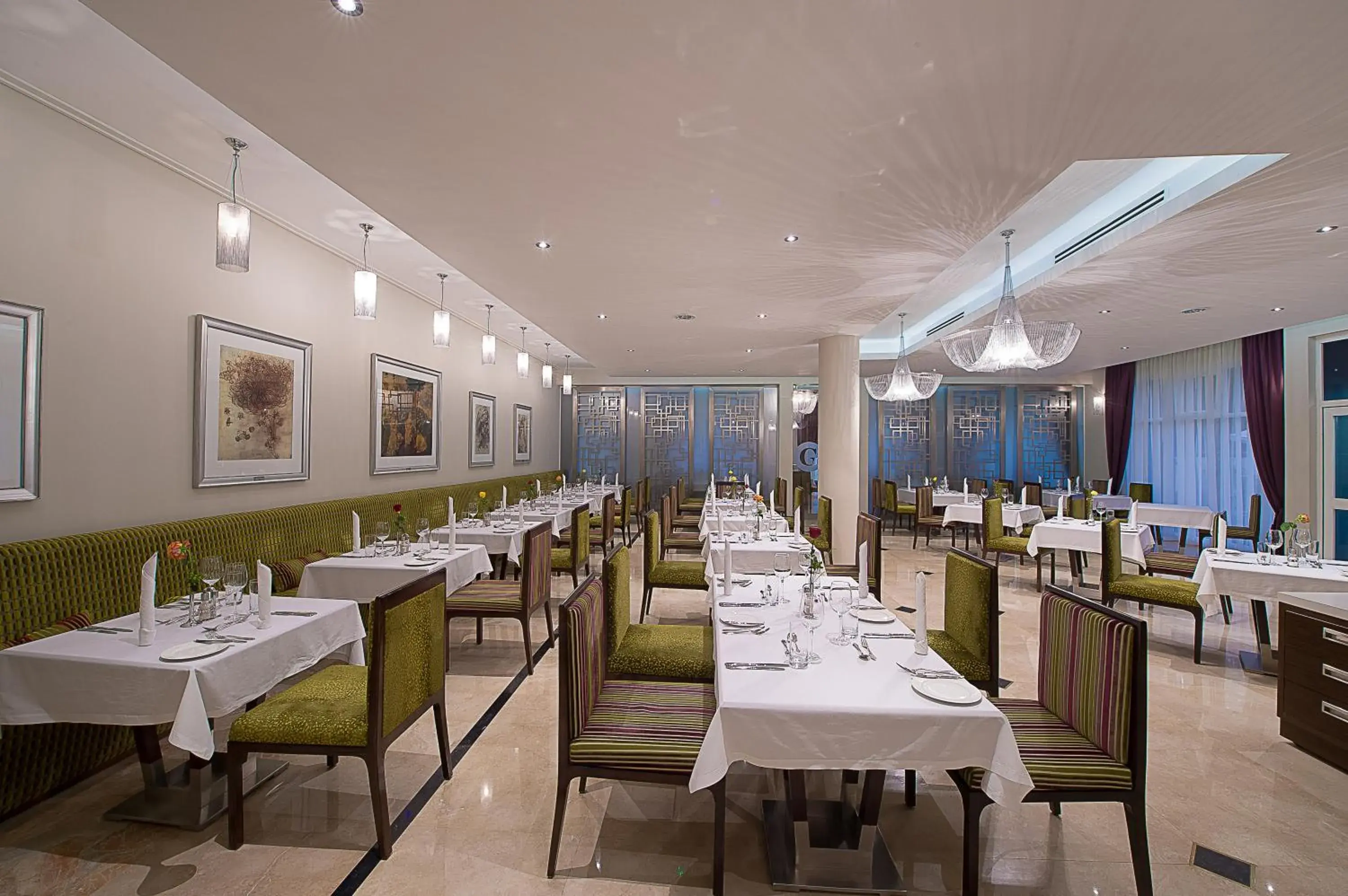 Restaurant/places to eat in The George Hotel Restaurant/places to eat in The George Hotel