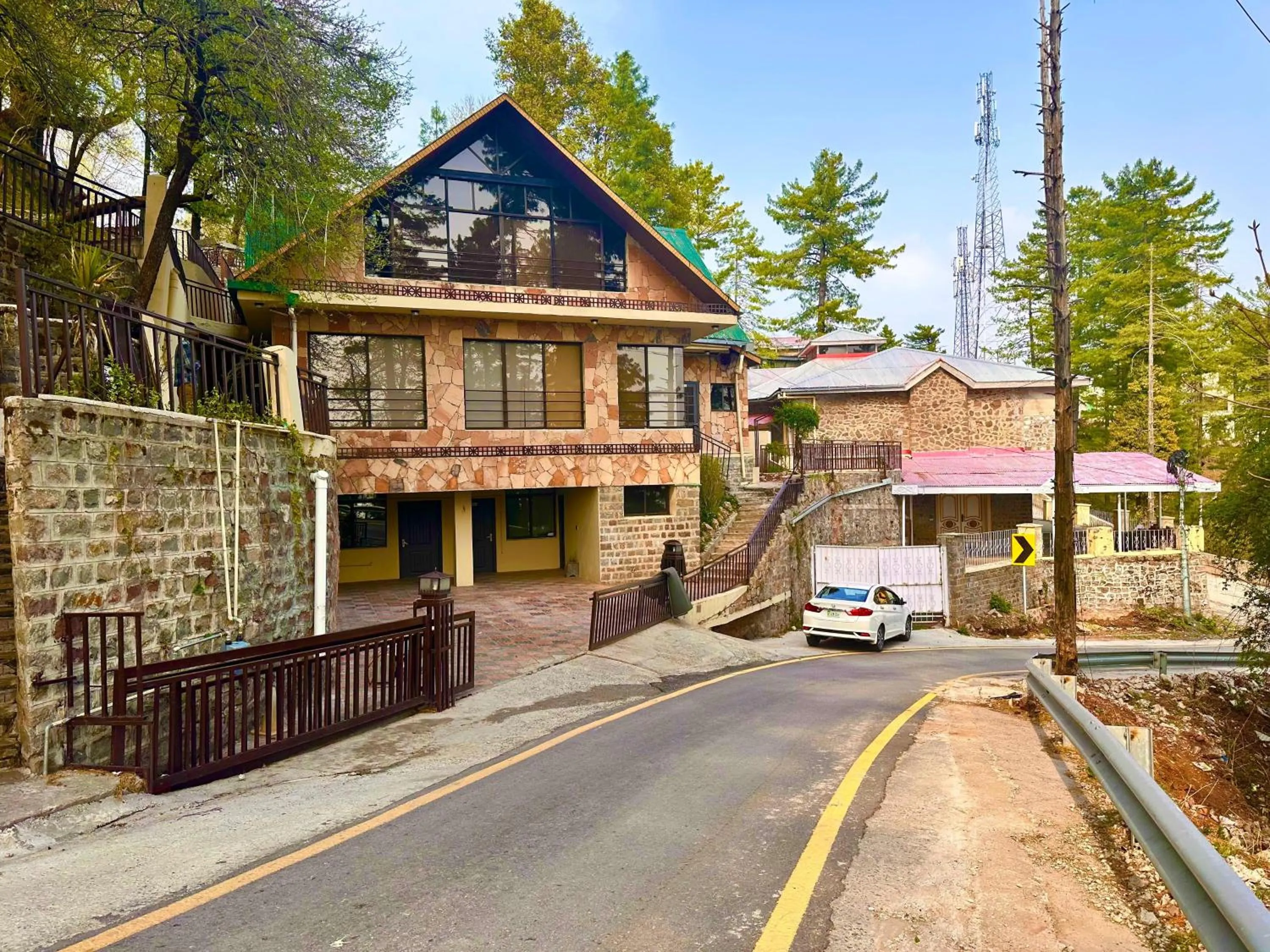 Property building in Pasha Nova