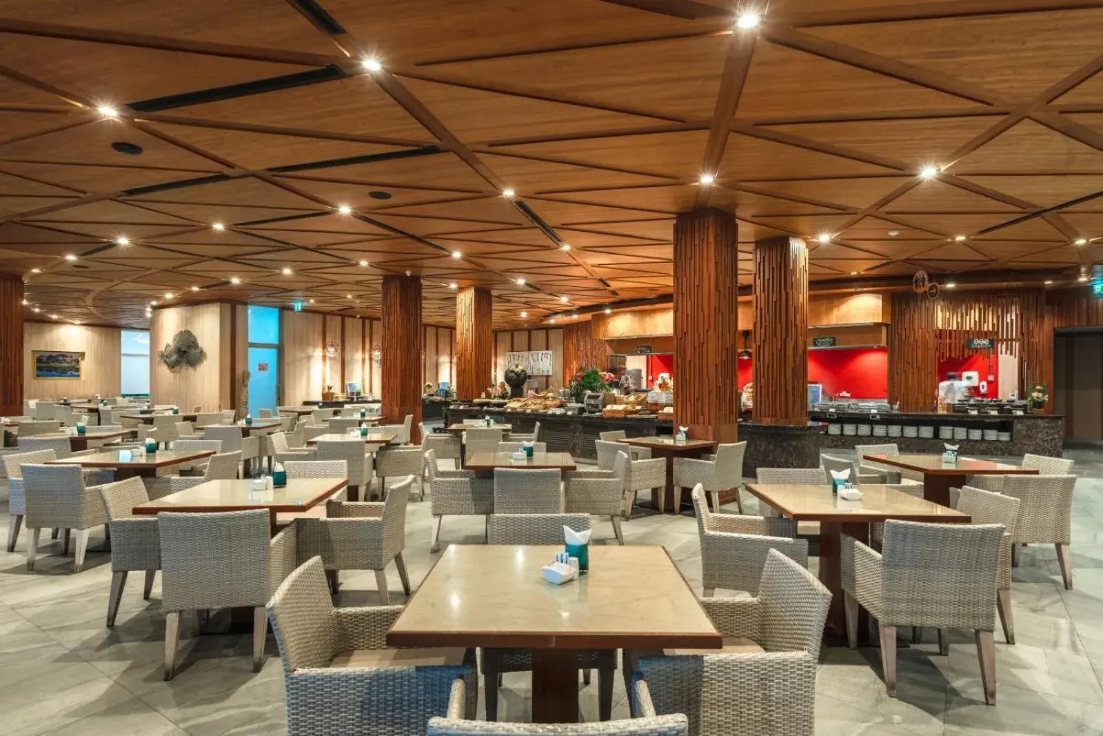 Restaurant/places to eat in Andaman Pool Villas ,Maikhao Restaurant/places to eat in Andaman Pool Villas ,Maikhao