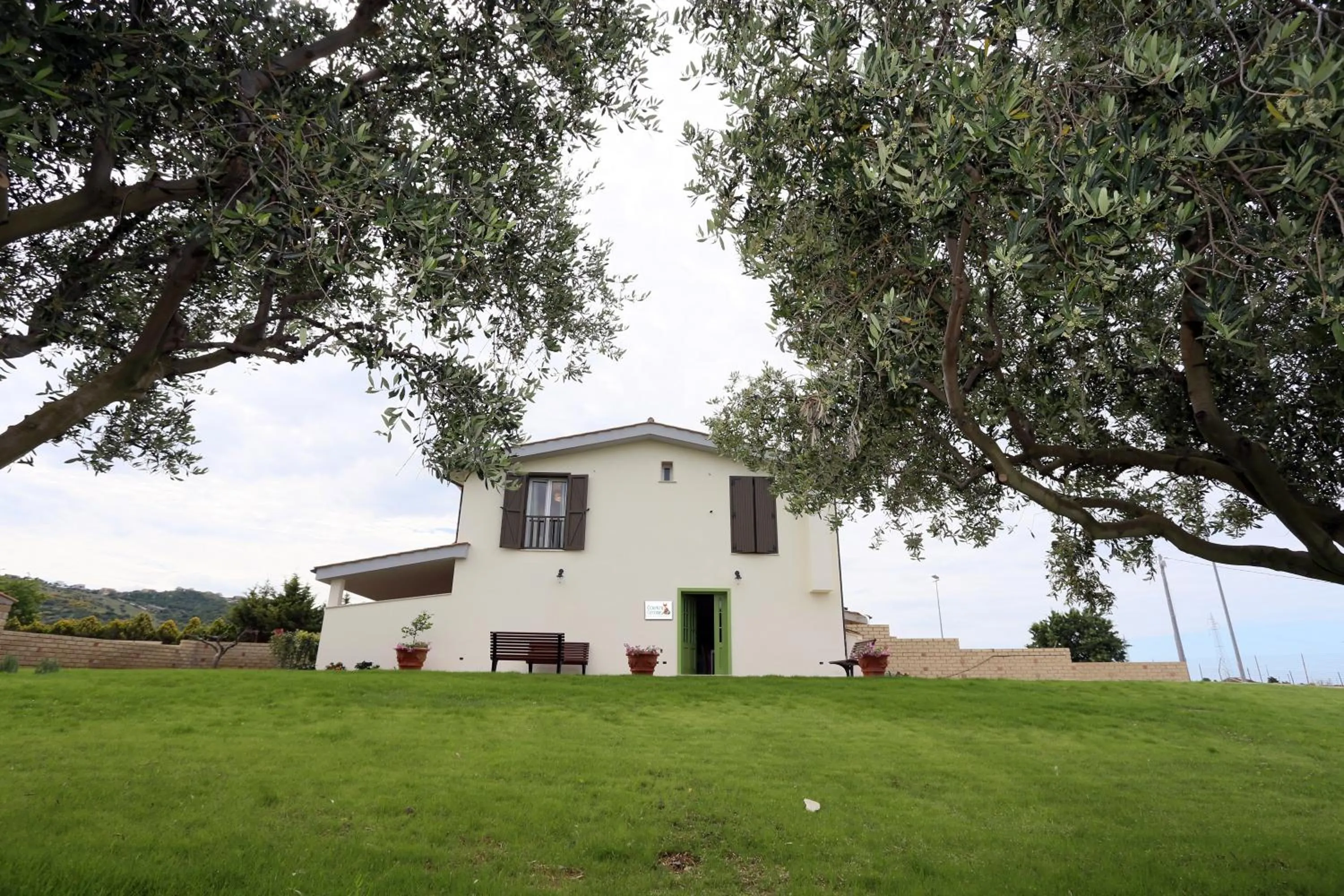 Property building in Bed and Breakfast Country Cottage