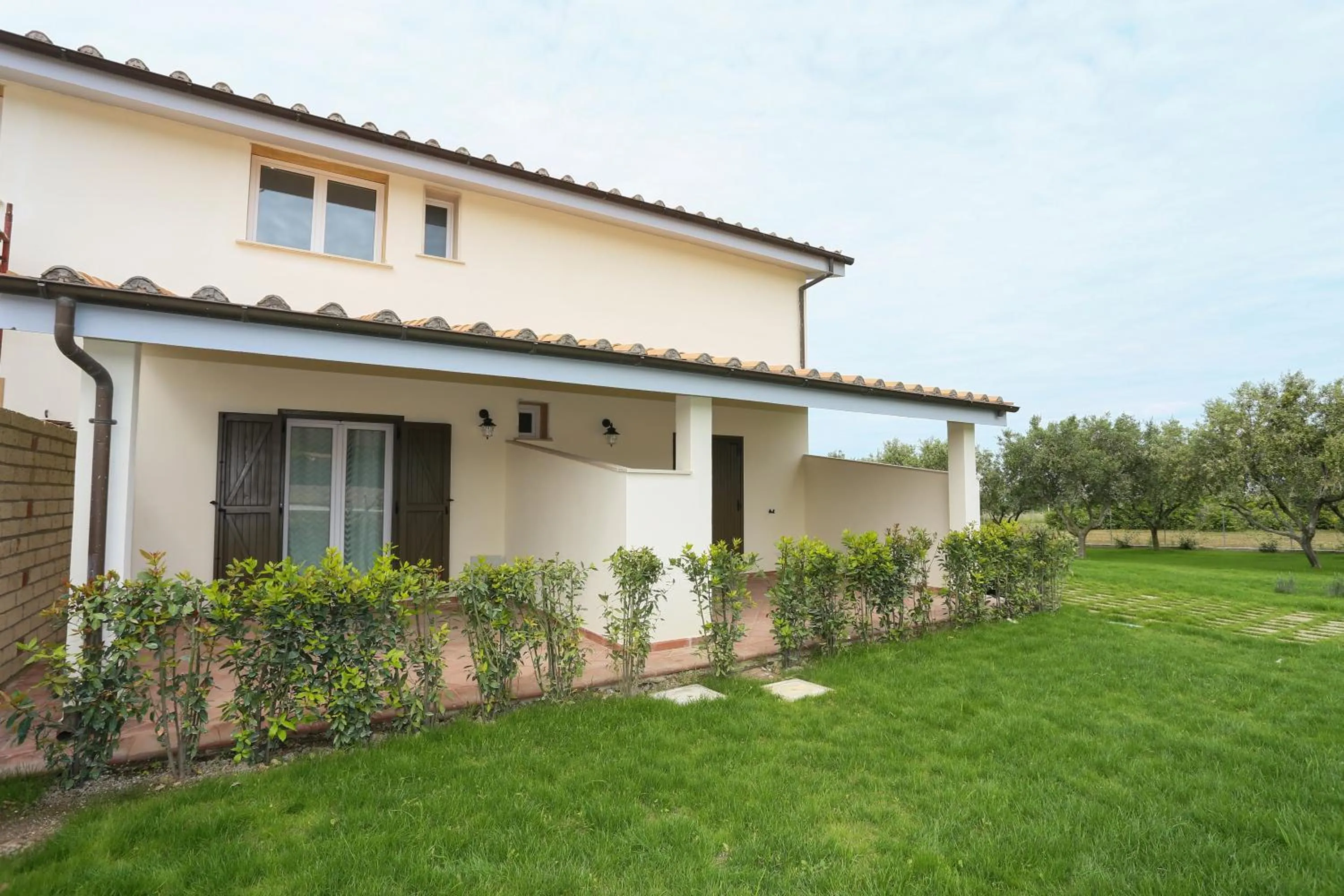 Patio in Bed and Breakfast Country Cottage