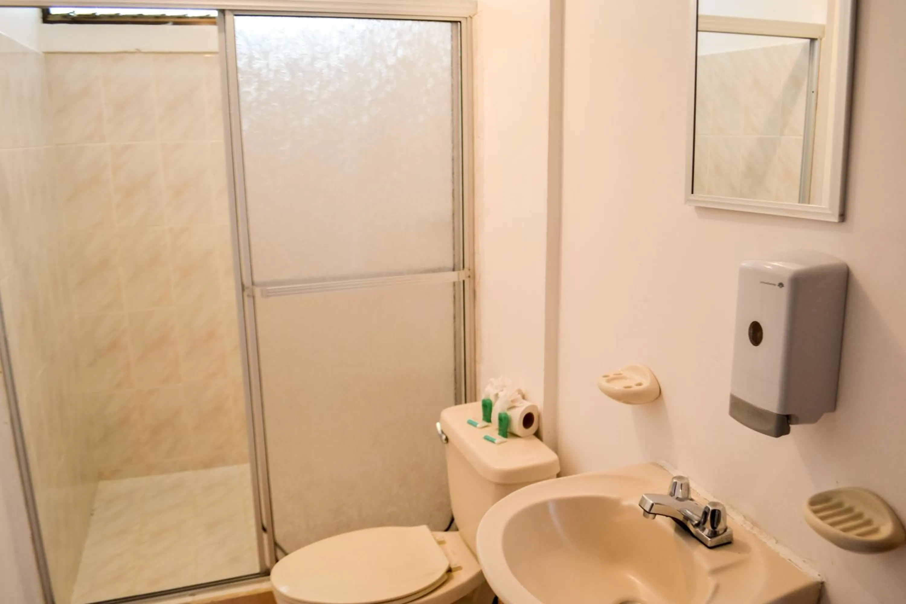 Toilet in Termales del Bosque & Hot Springs