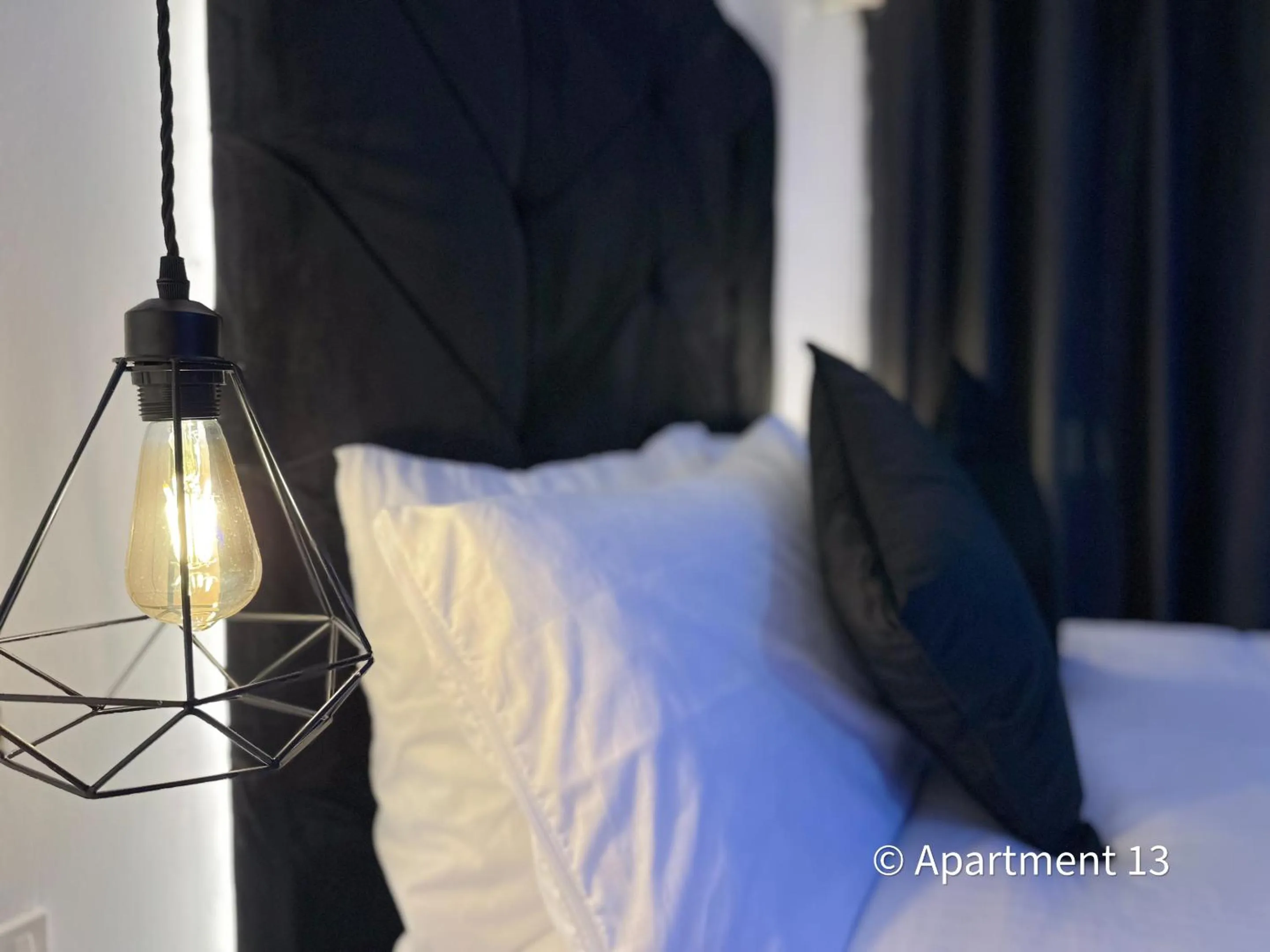 Bedroom, Bed in Mansa Apartments