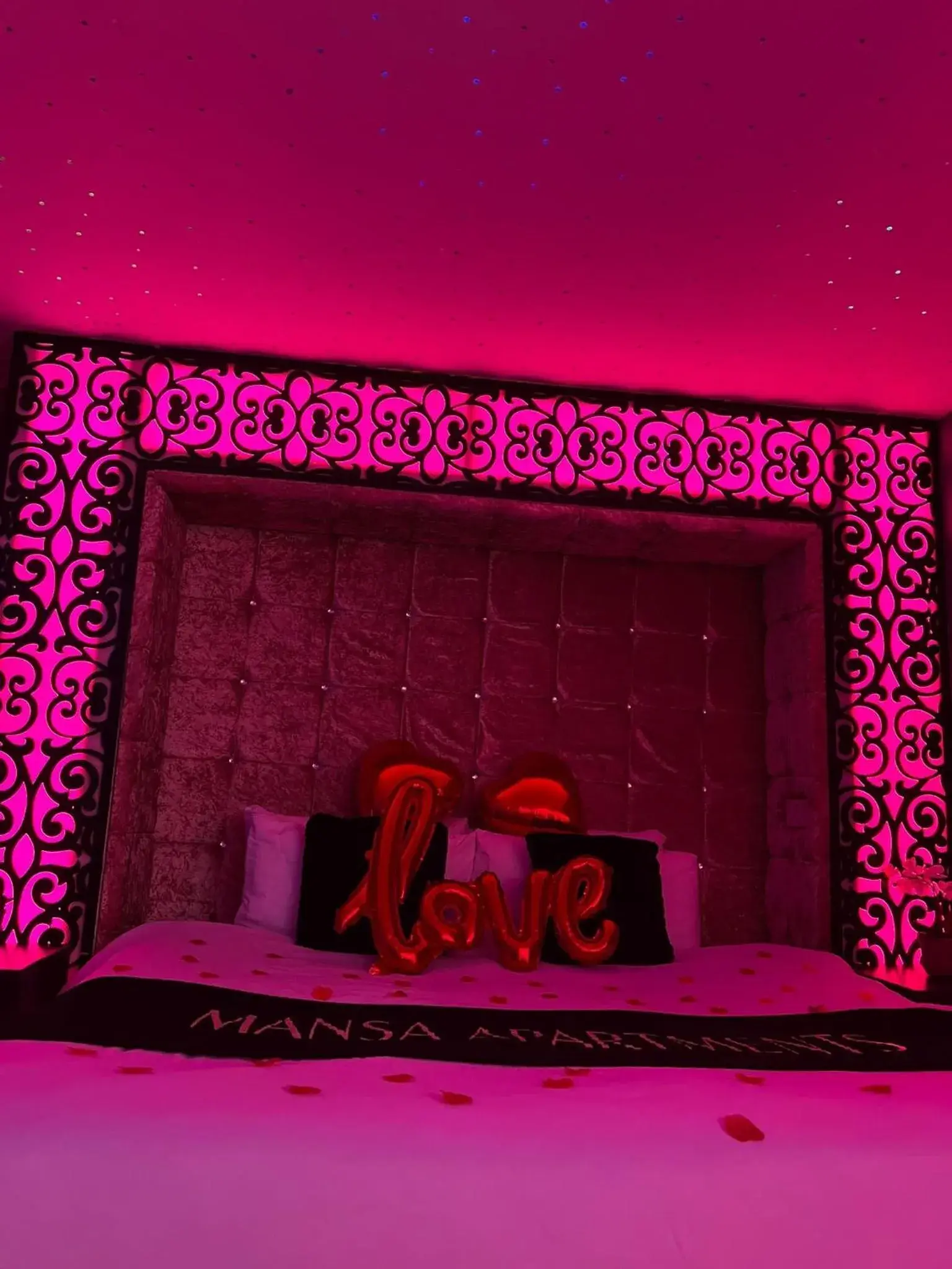 Bedroom in Mansa Apartments Bedroom in Mansa Apartments