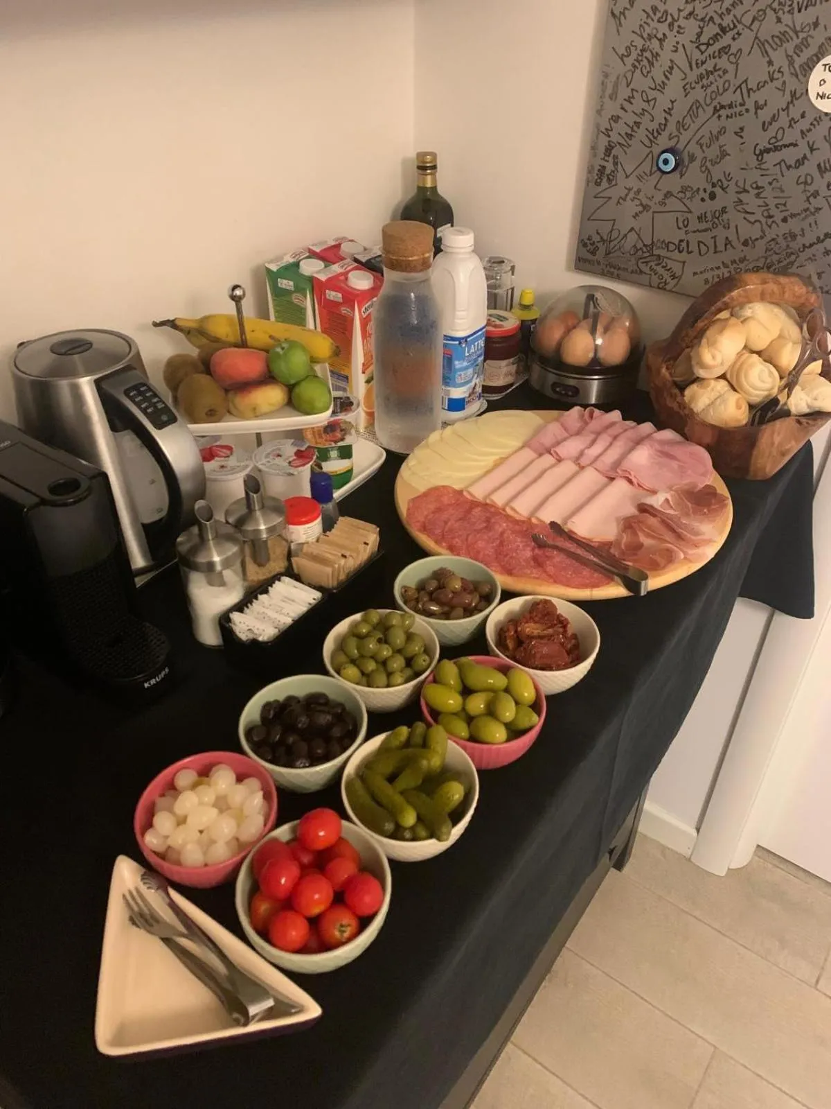 Food and drinks in B&B Fortuny