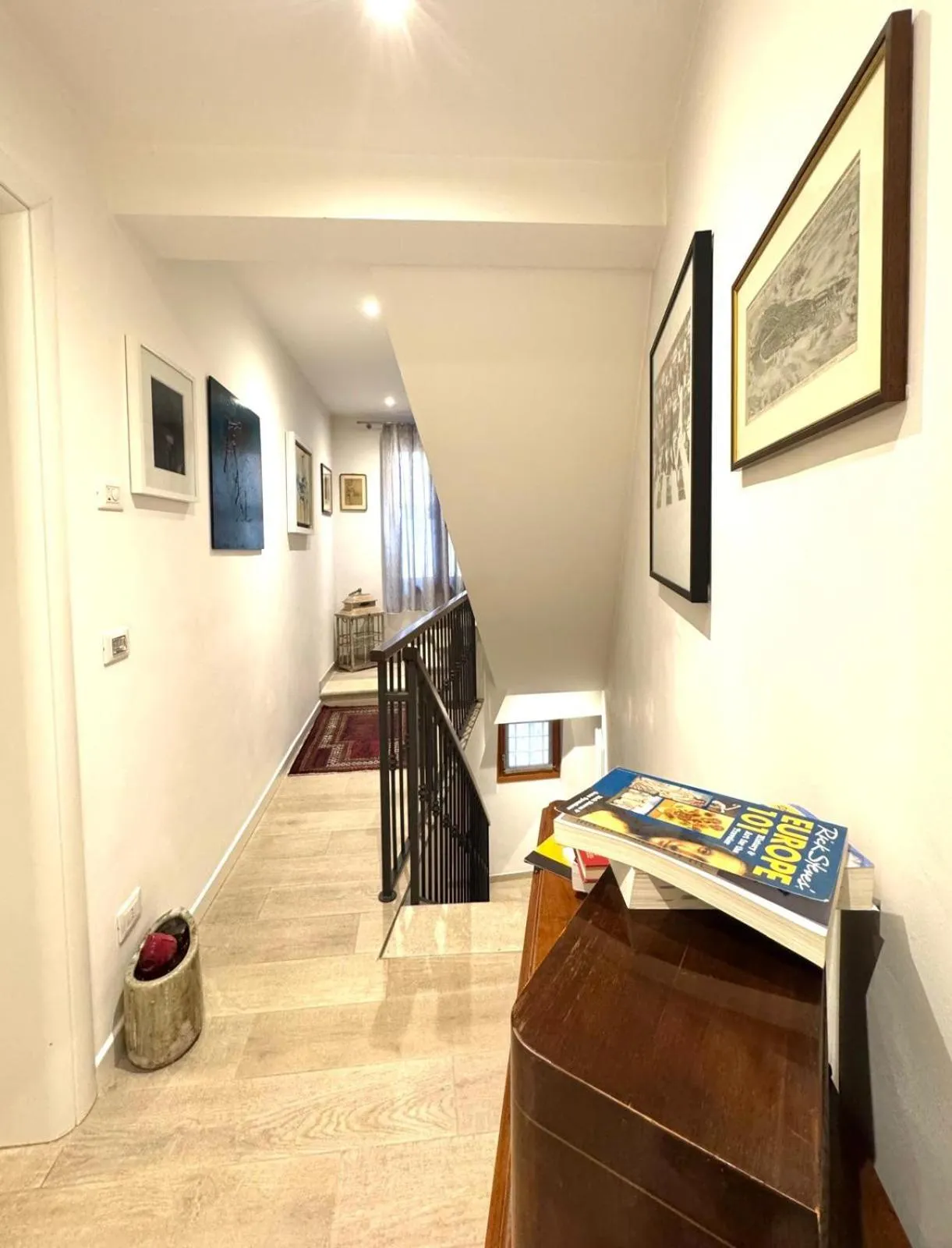 Decorative detail in B&B Fortuny