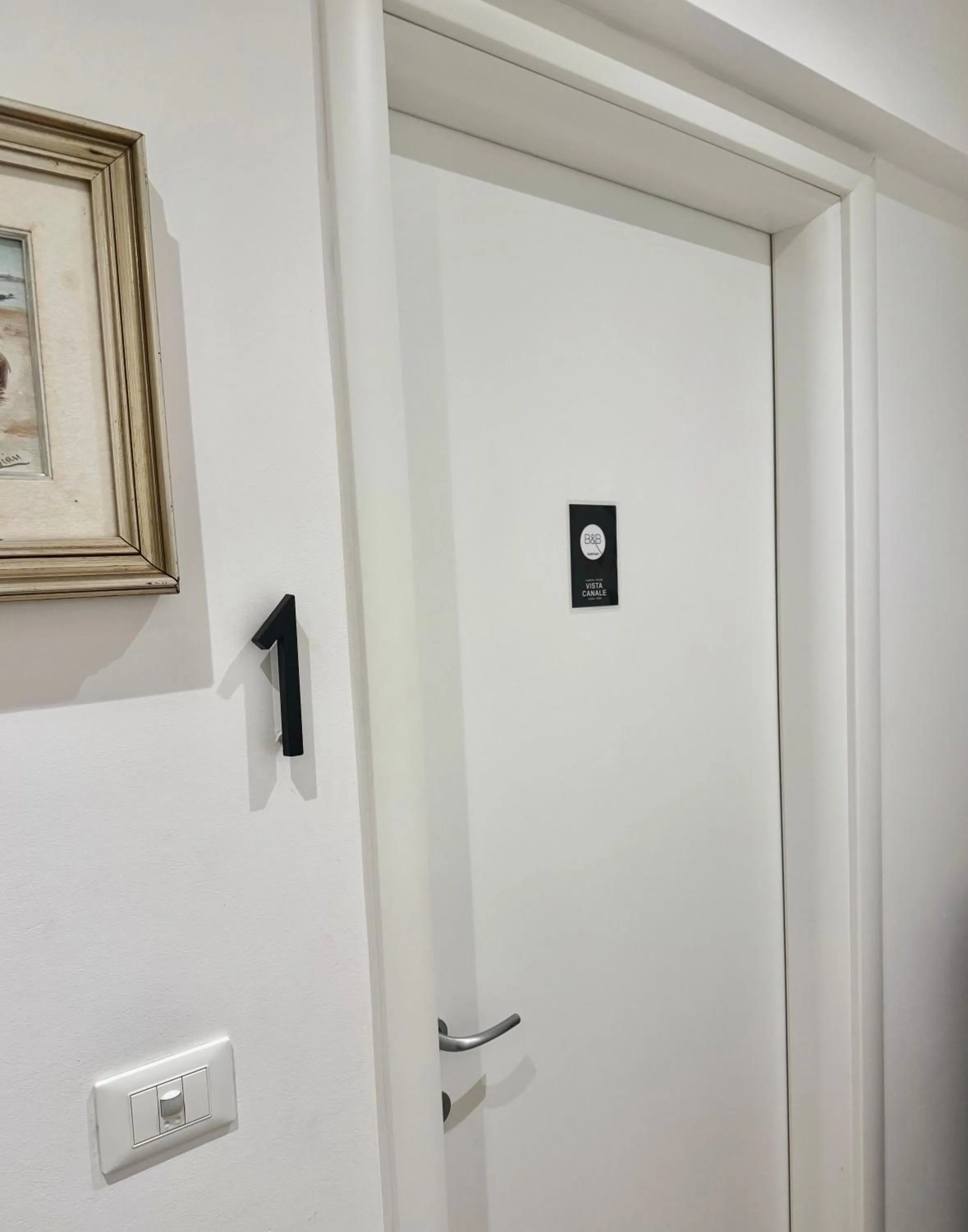 Decorative detail in B&B Fortuny