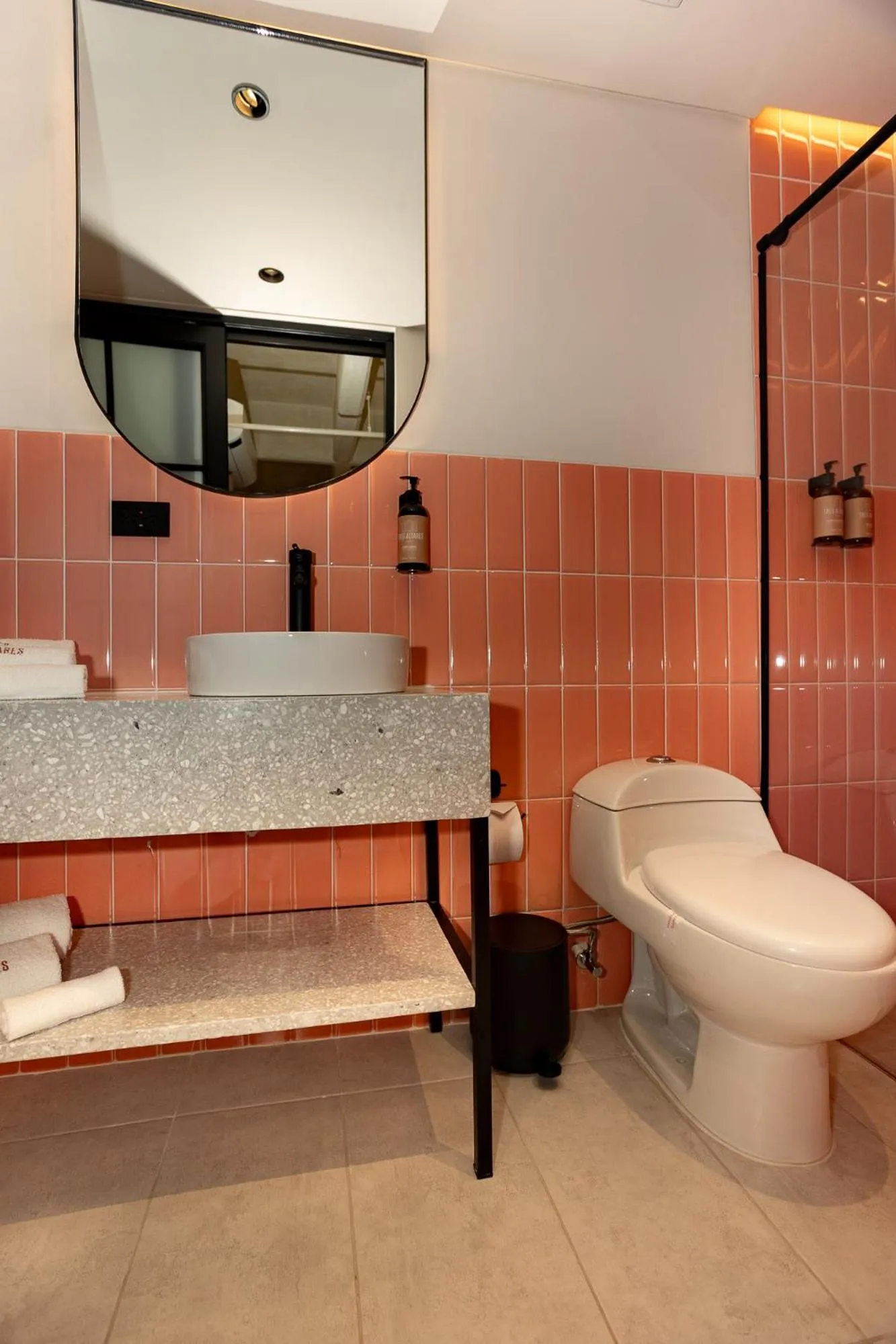 Hotel Tres Altares Sabaneta