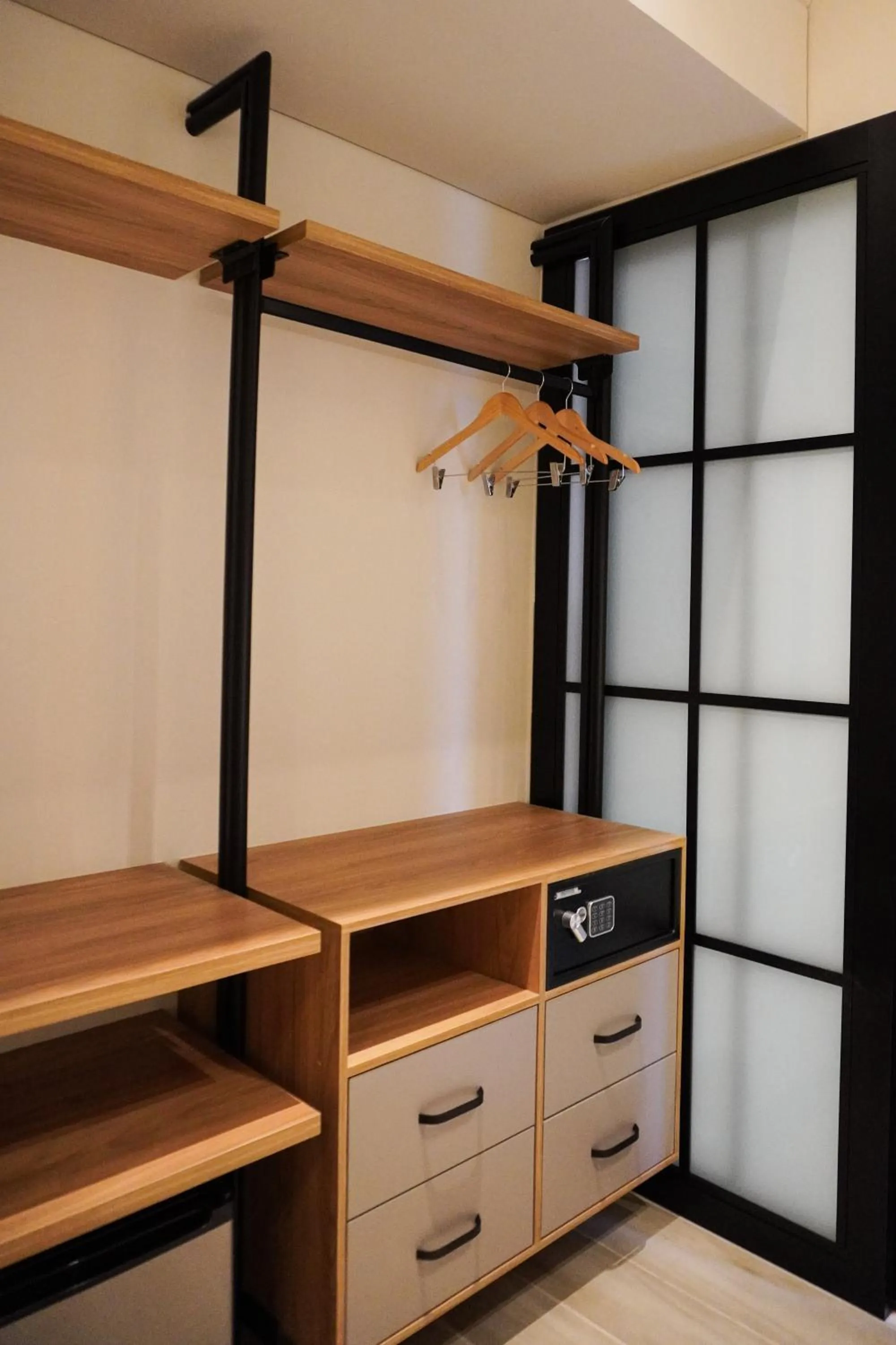 wardrobe in Hotel Tres Altares Sabaneta