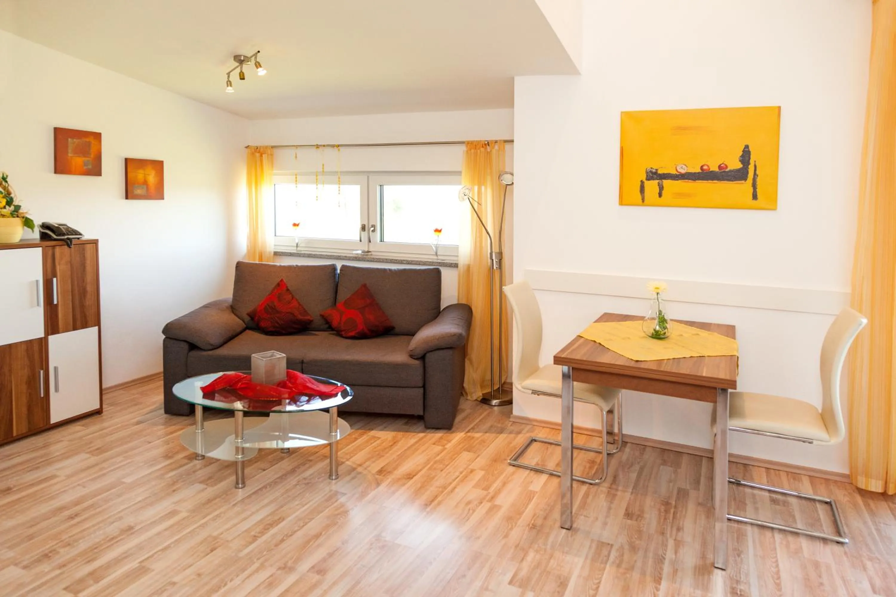 Photo of the whole room in Haus Lindenfeld