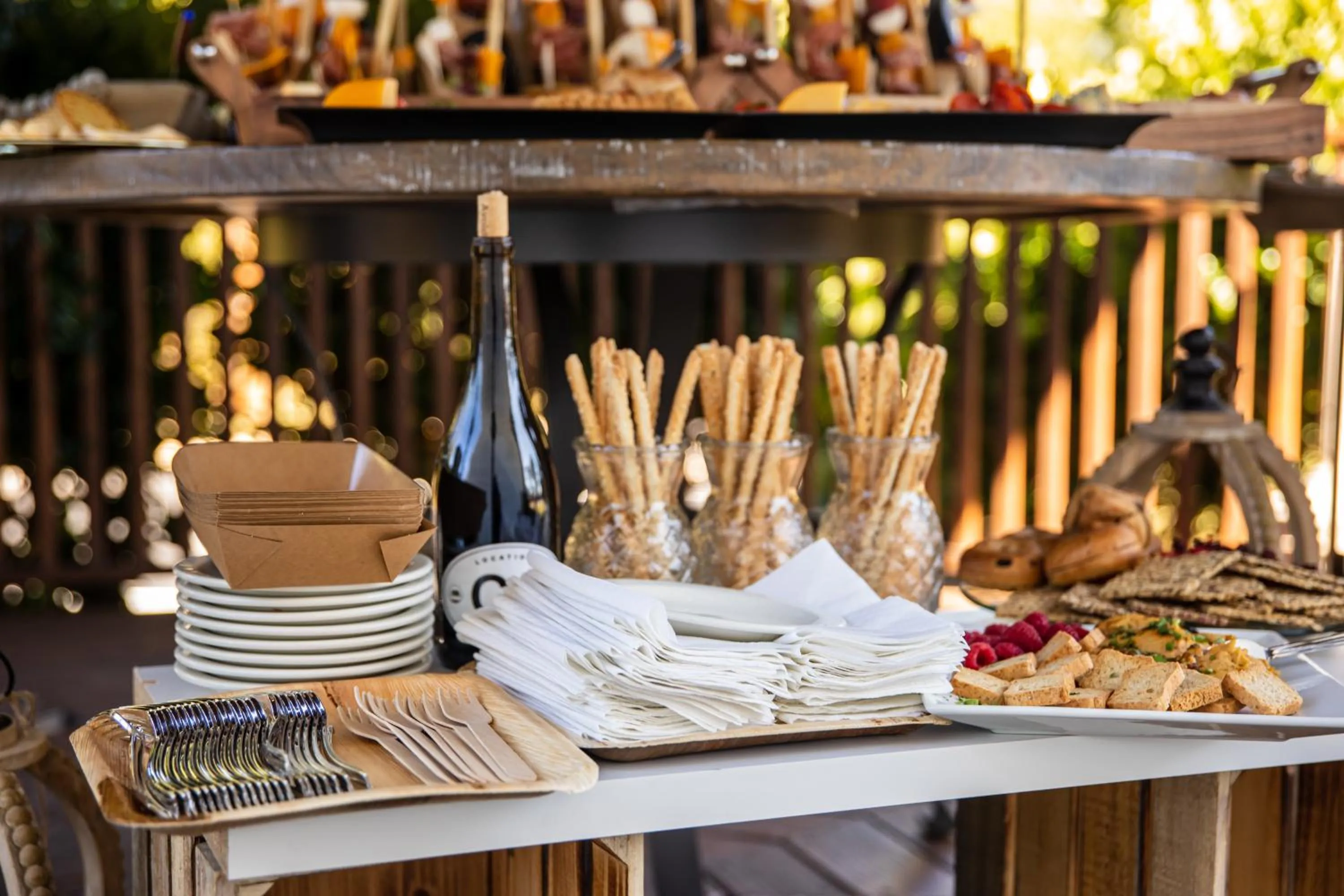 Lounge or bar in Carolina Pine Inn near Southern Pines-Pinehurst