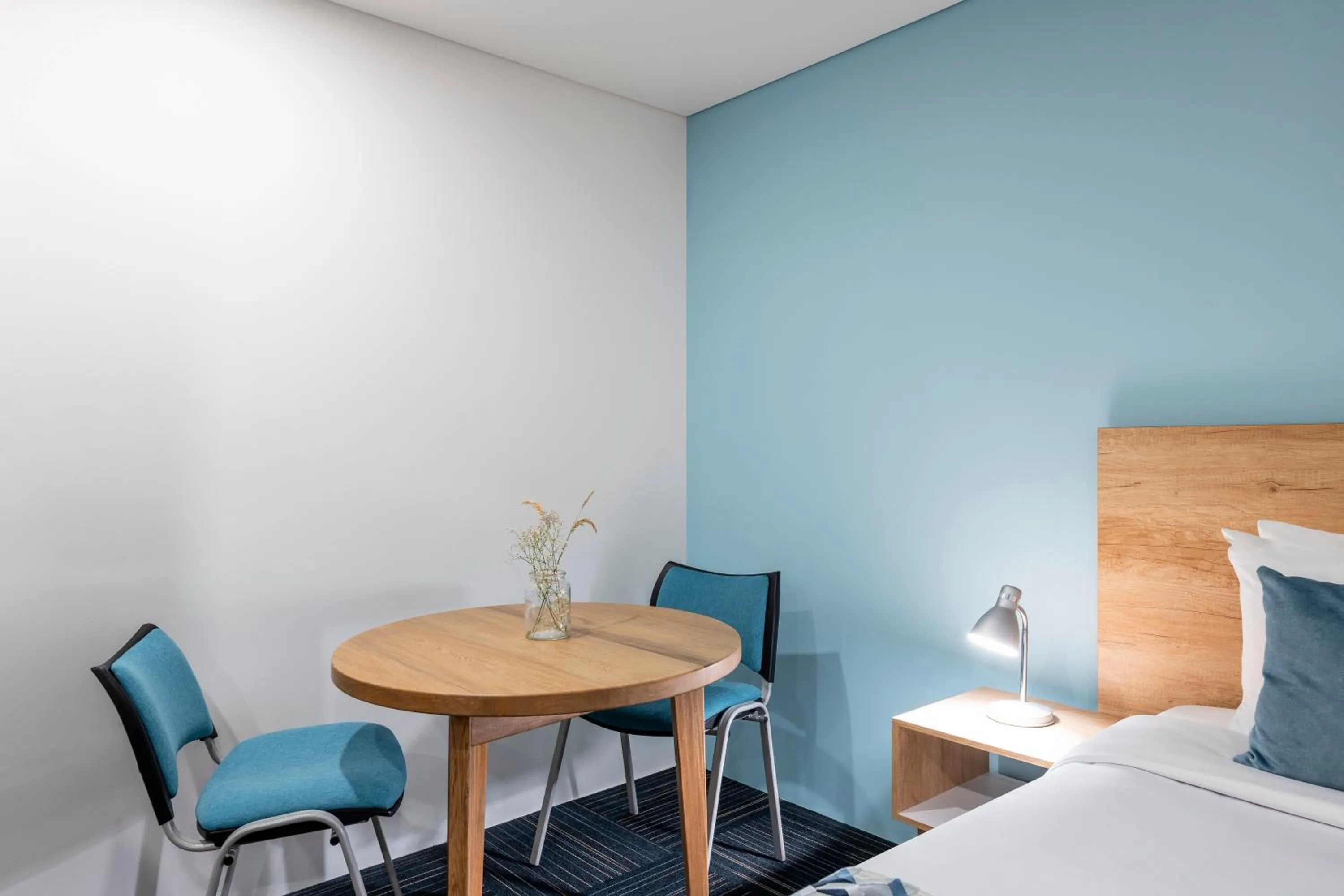 Seating area, Bed in Hotel Camino de la Sal