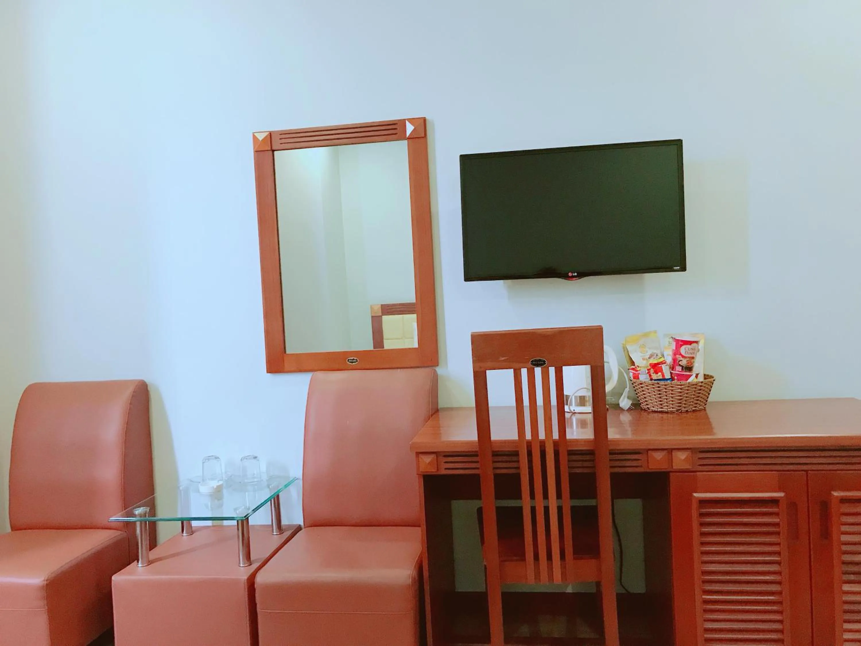 Property building in Hoang Ngoc Hotel