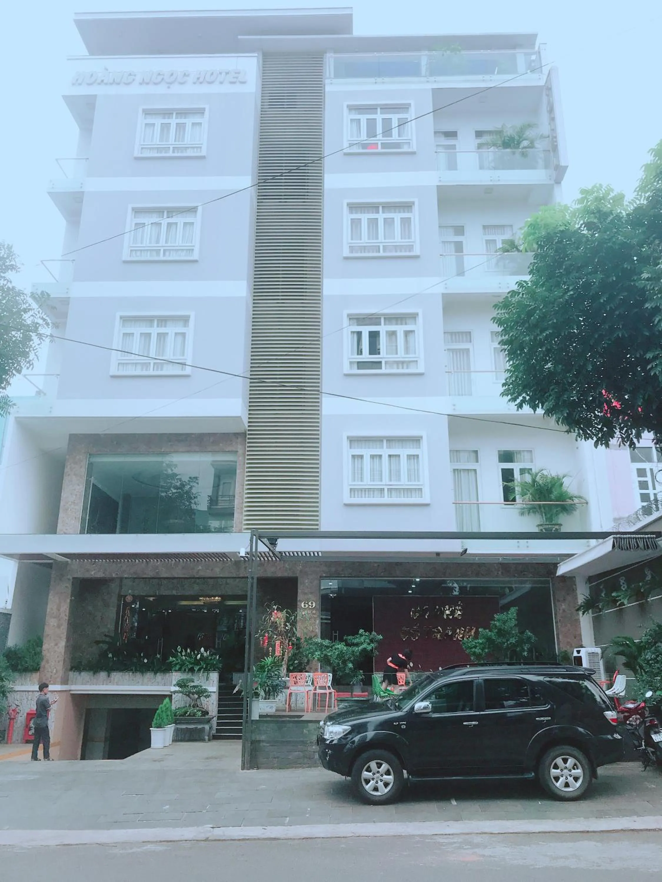 Property building in Hoang Ngoc Hotel