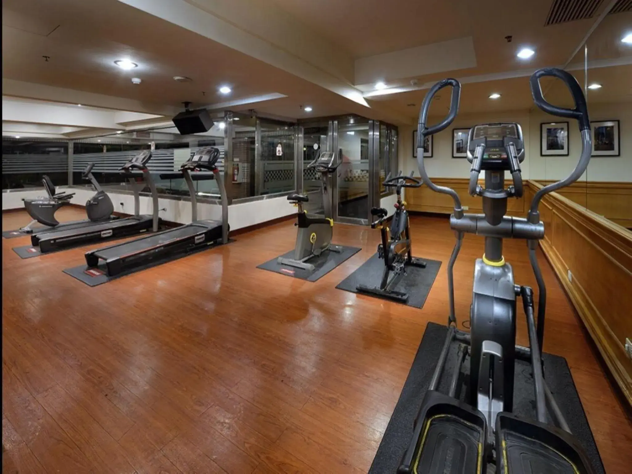 Fitness centre/facilities in Cheng Pao Hotel Fitness centre/facilities in Cheng Pao Hotel