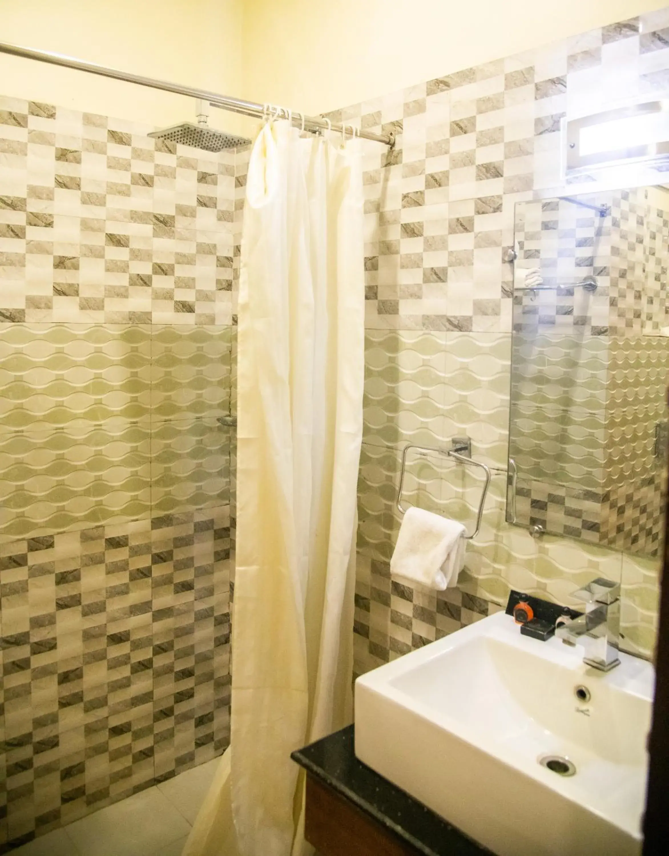 Bathroom in Hotel Sonar Tori Bathroom in Hotel Sonar Tori