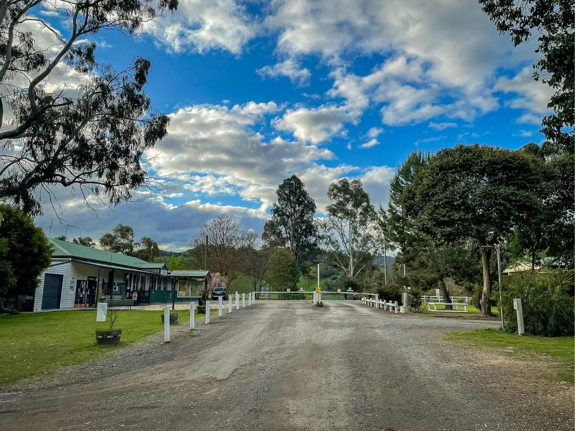 Property building in BIG4 Breeze Holiday Parks - Eildon