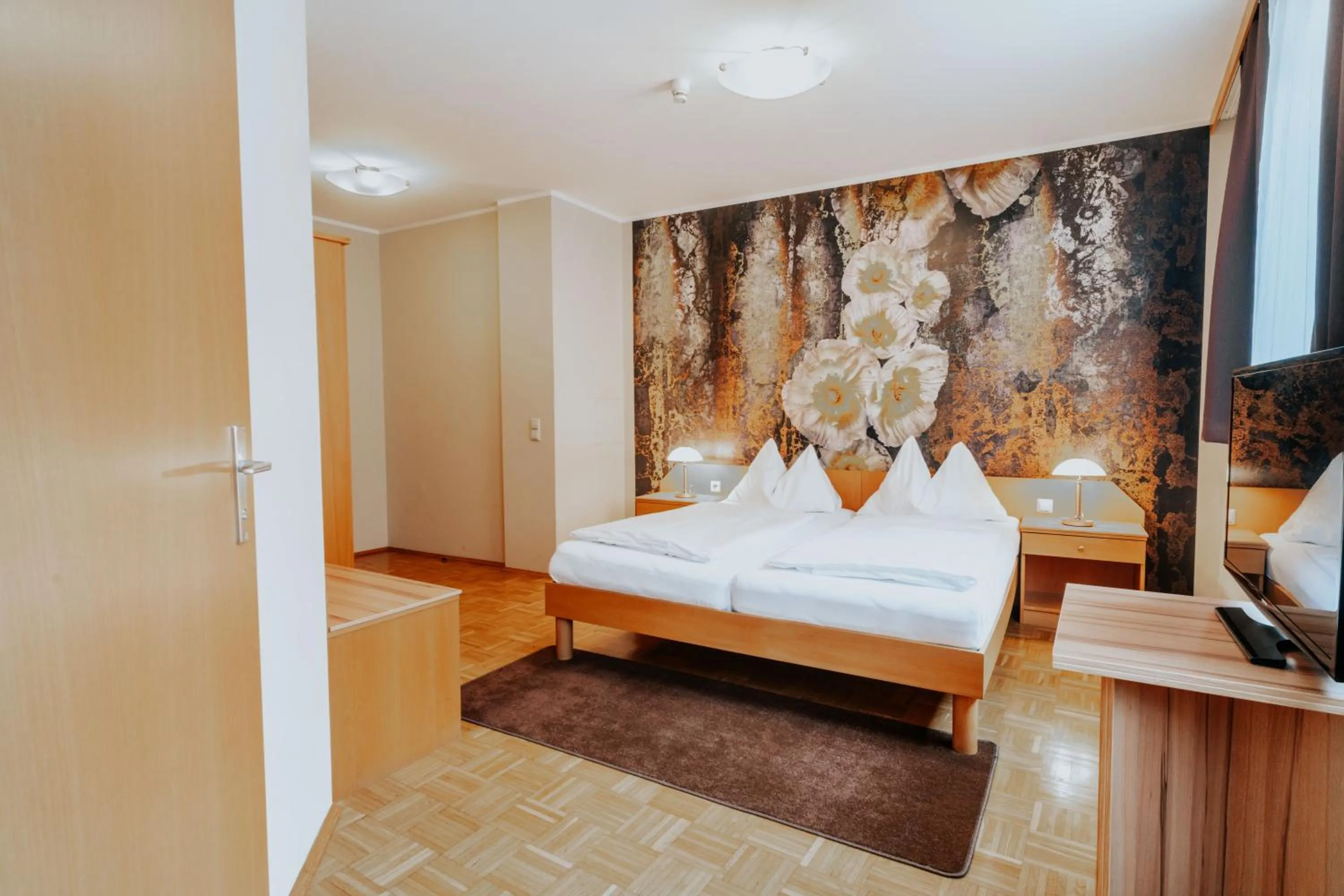 Double Room in Hotel am Kapuzinerplatz