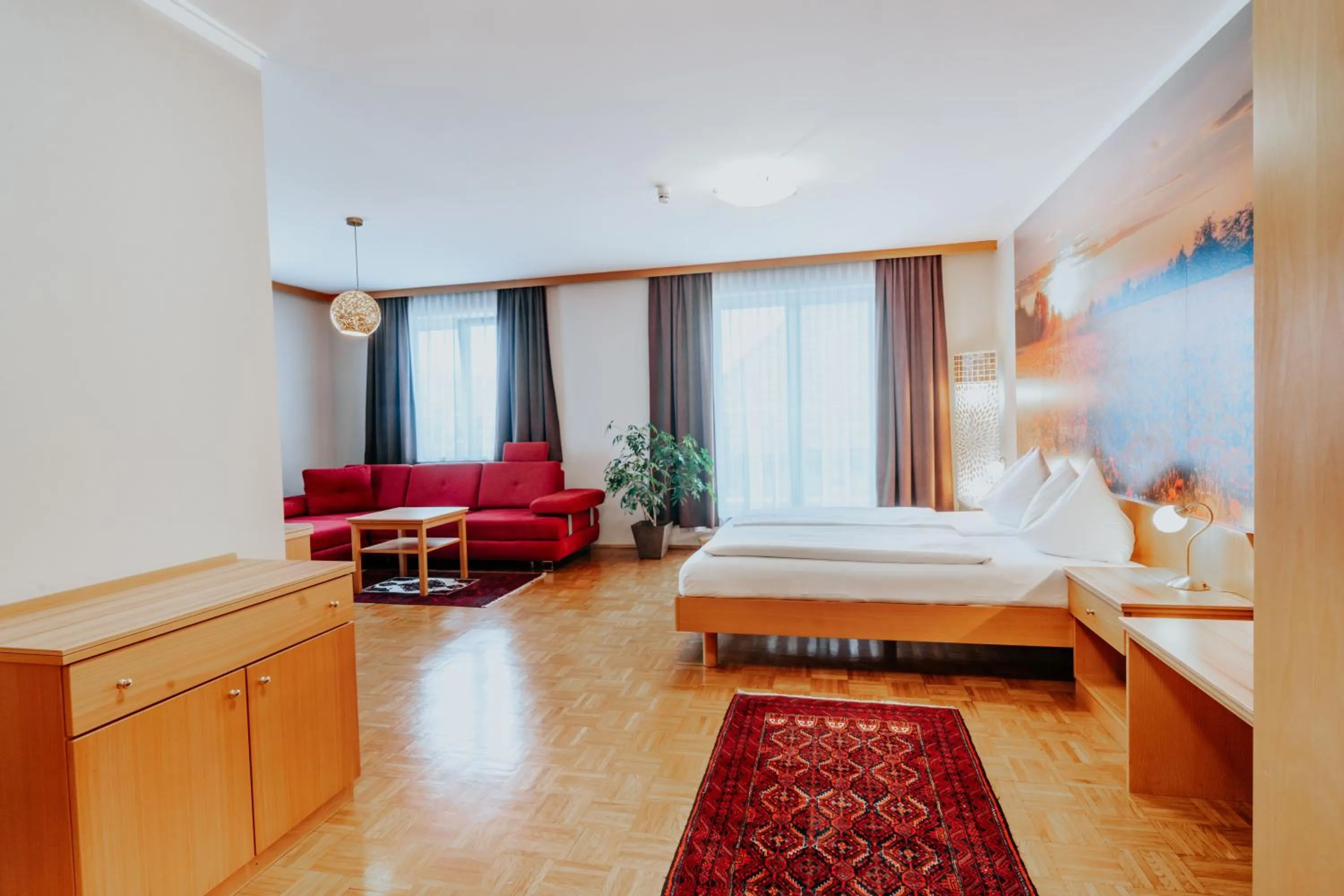 Junior Suite with Balcony in Hotel am Kapuzinerplatz
