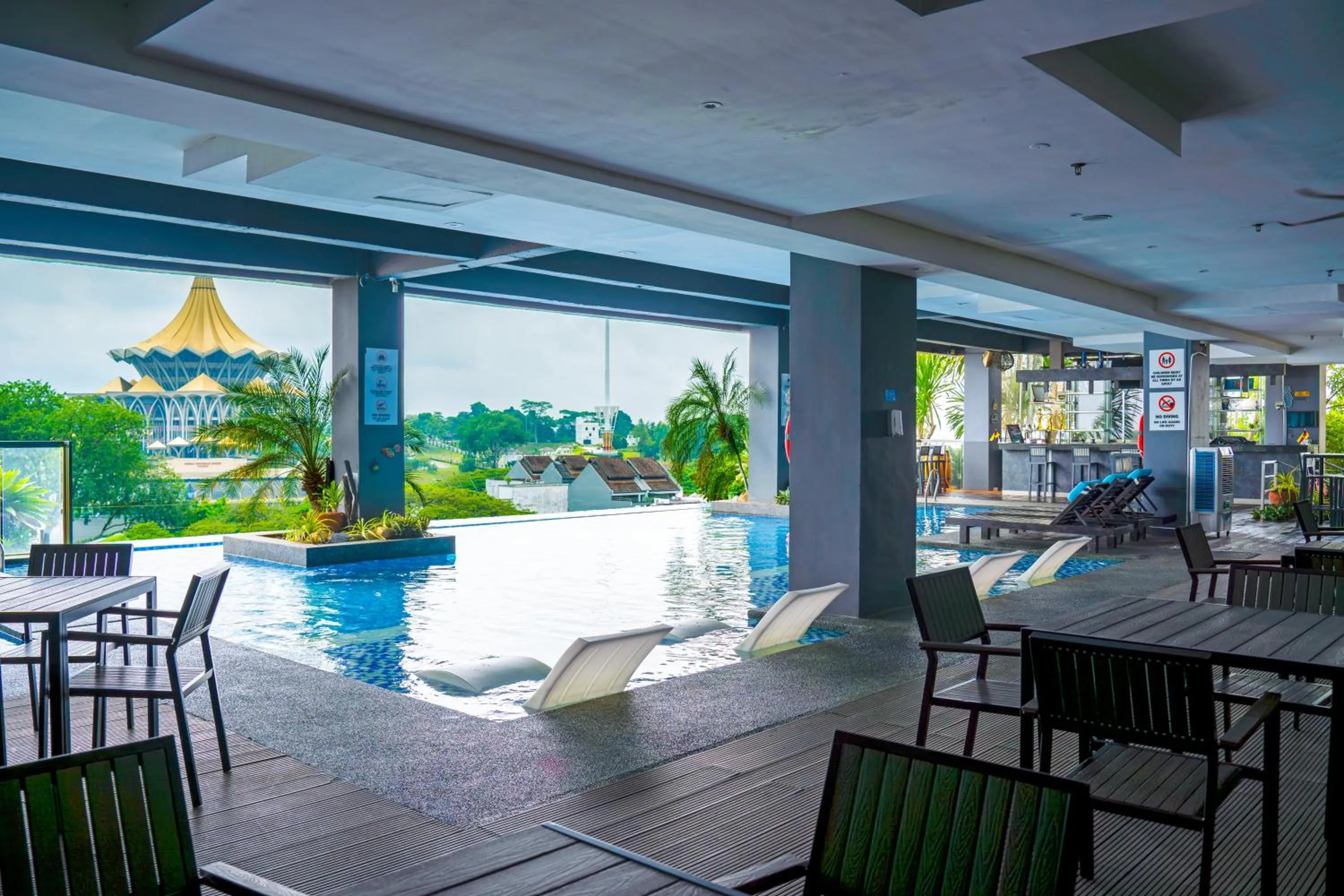 Swimming pool in The Waterfront Hotel Kuching