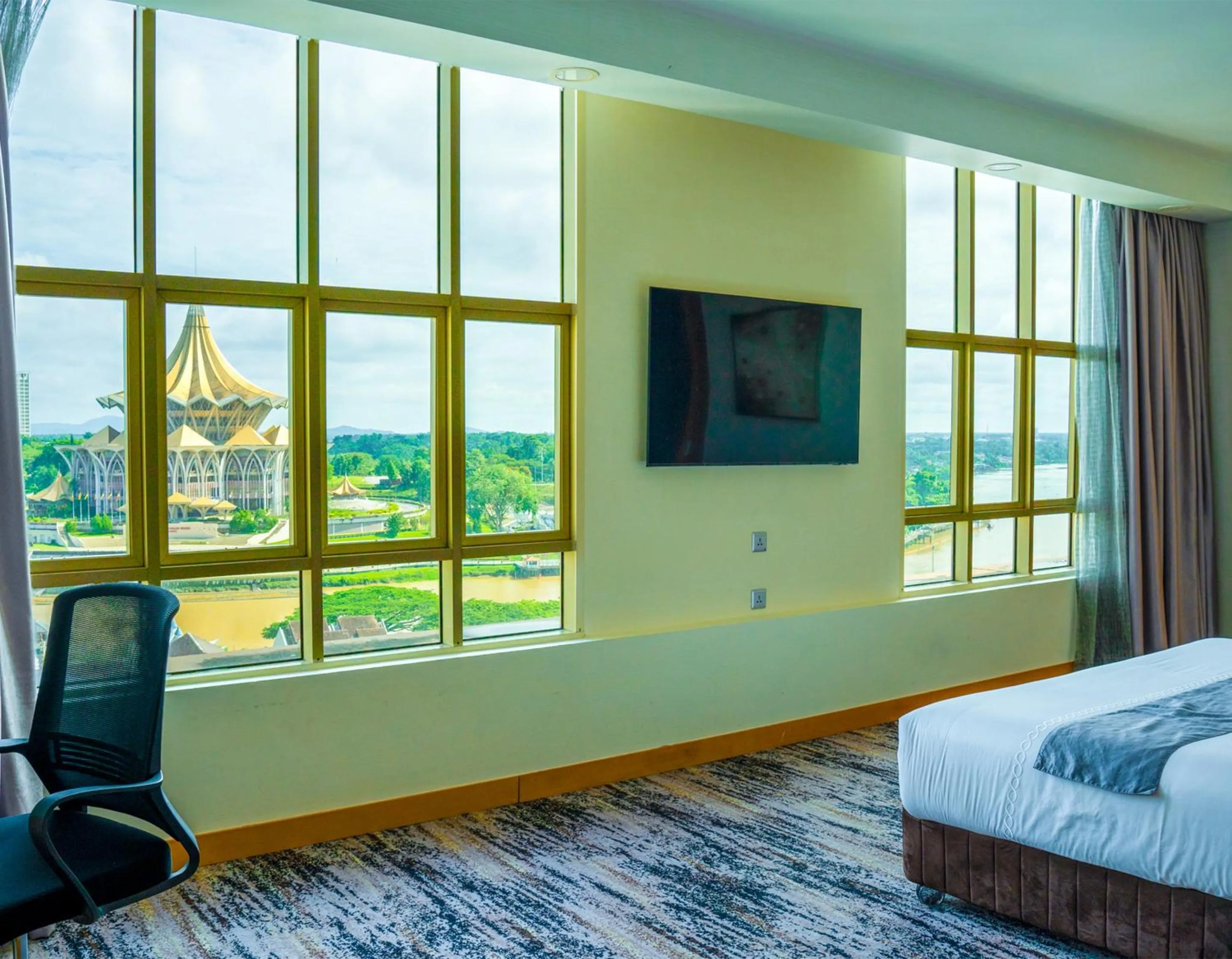 Bedroom, Bed in The Waterfront Hotel Kuching