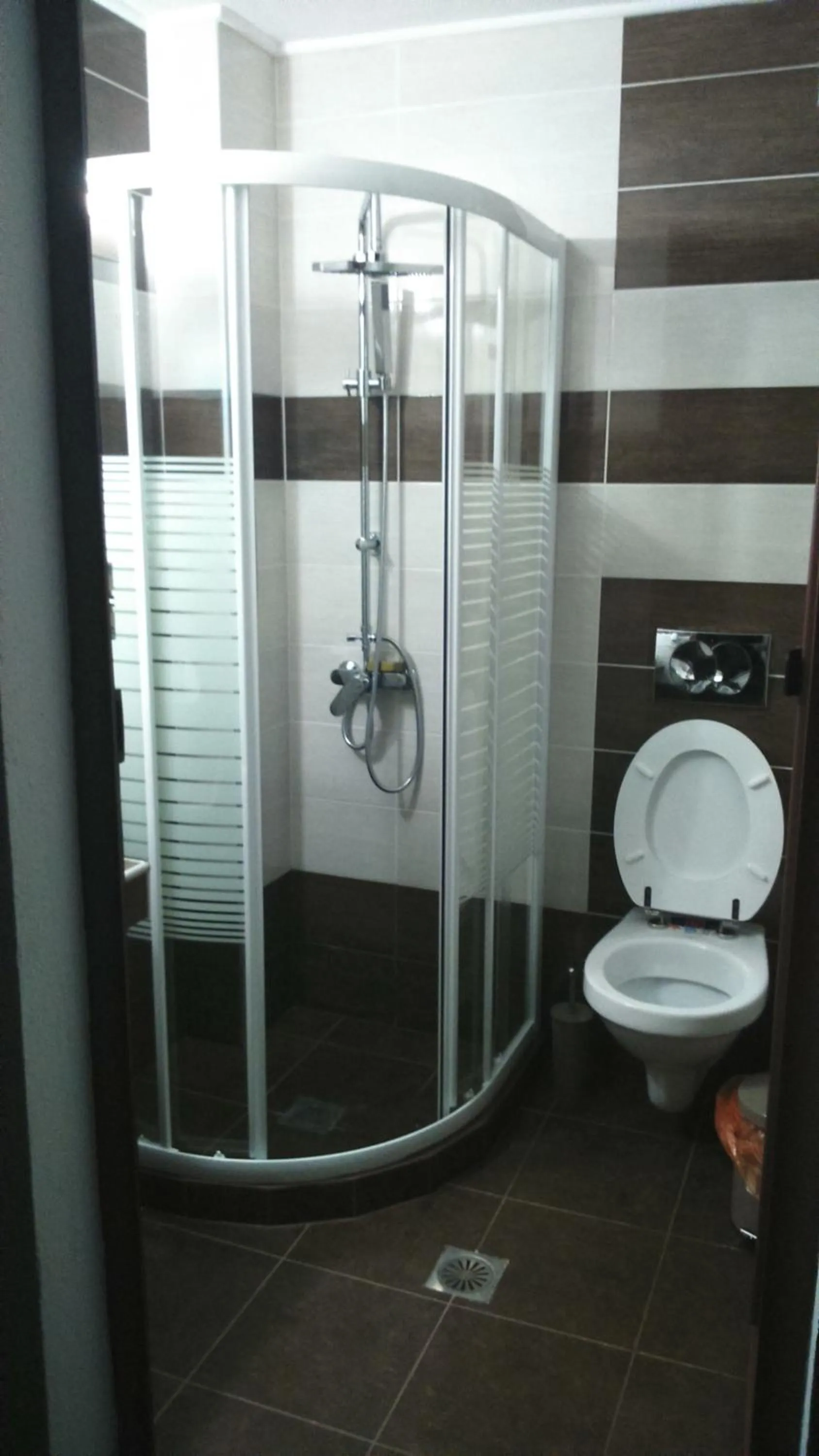Bathroom in Palmyra Studios