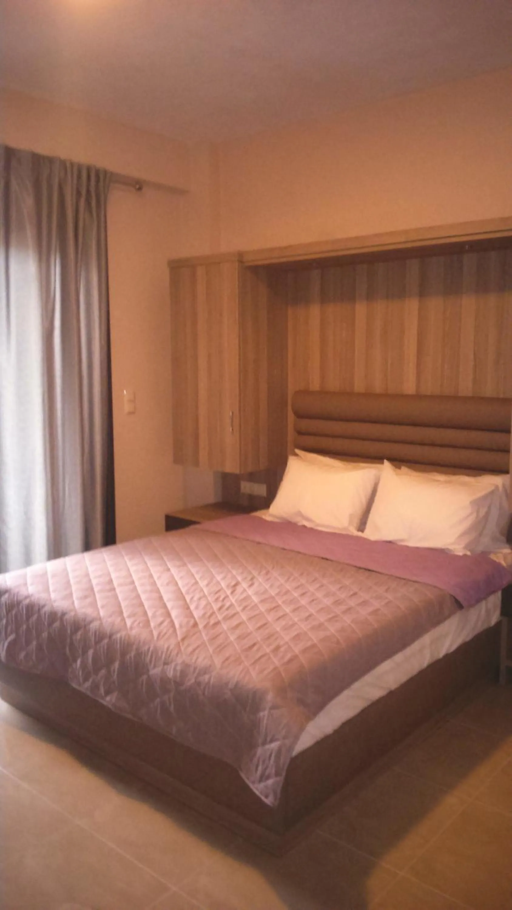 Bedroom, Bed in Palmyra Studios