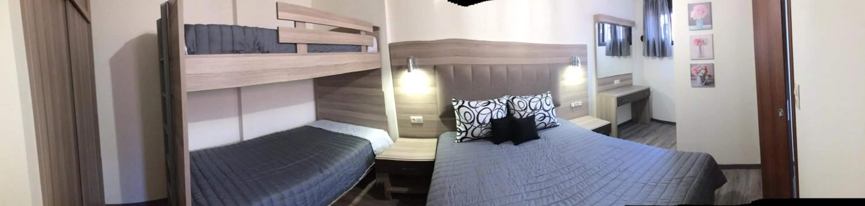 Bed in Palmyra Studios