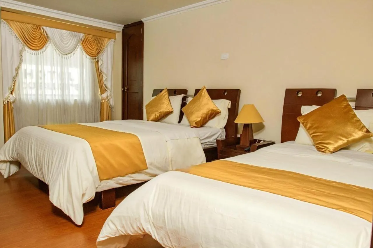 Twin Room in Hotel Senegal