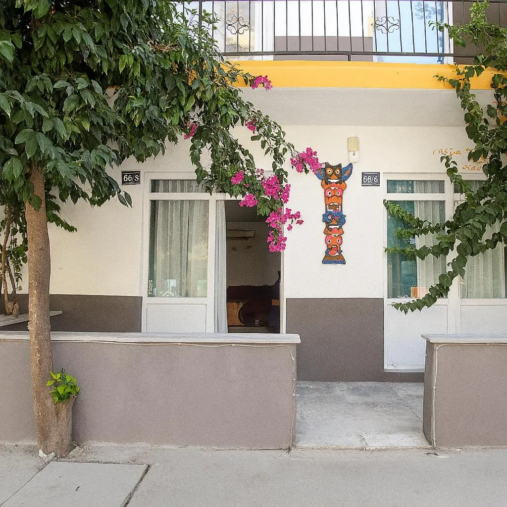 Hillside Apart House