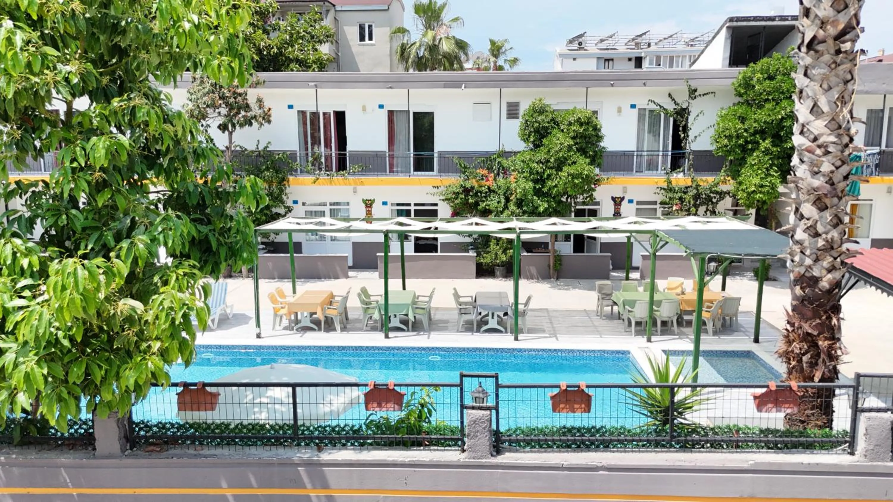 Hillside Apart House