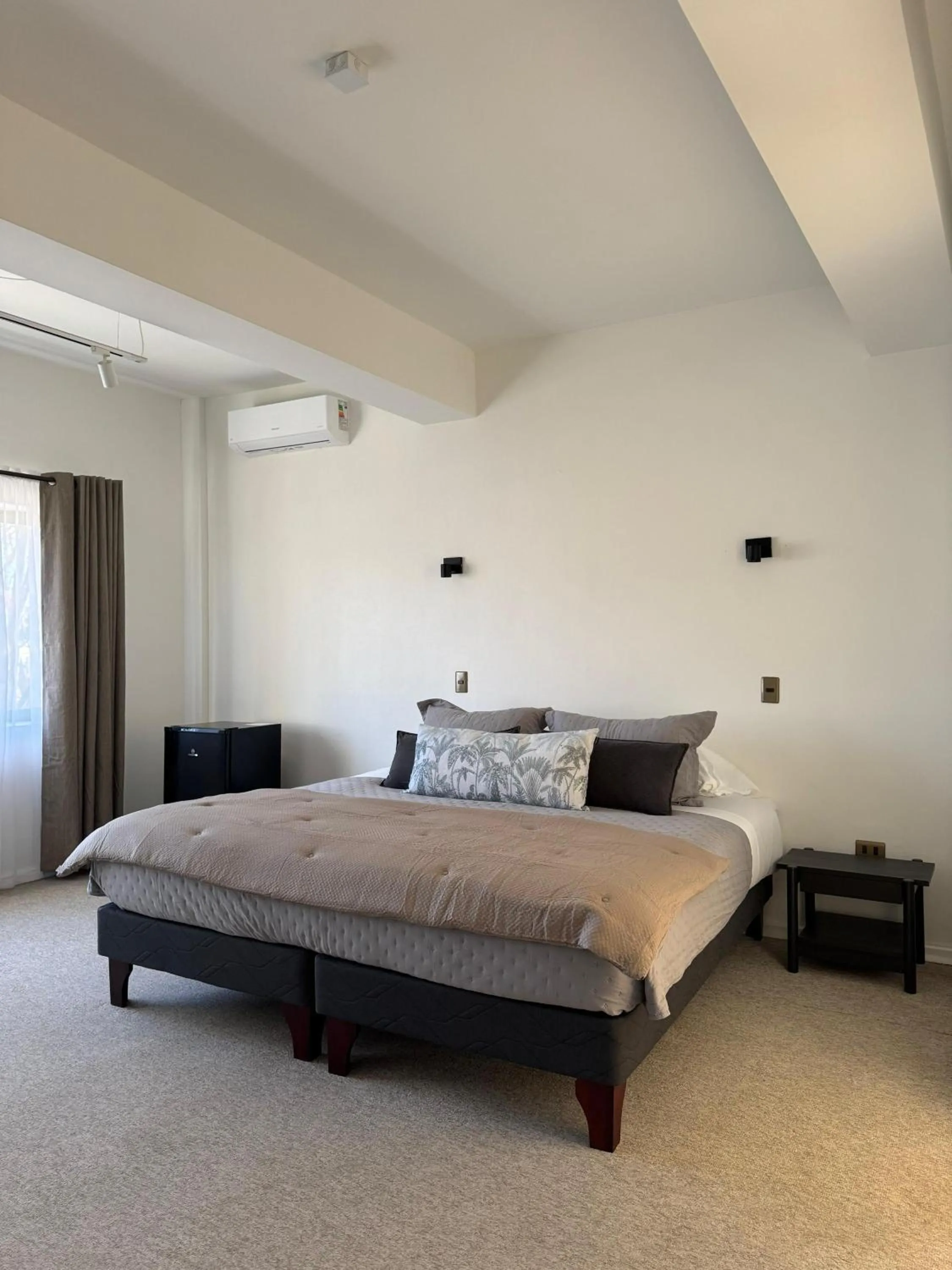 Suite - single occupancy in Club Social Angol