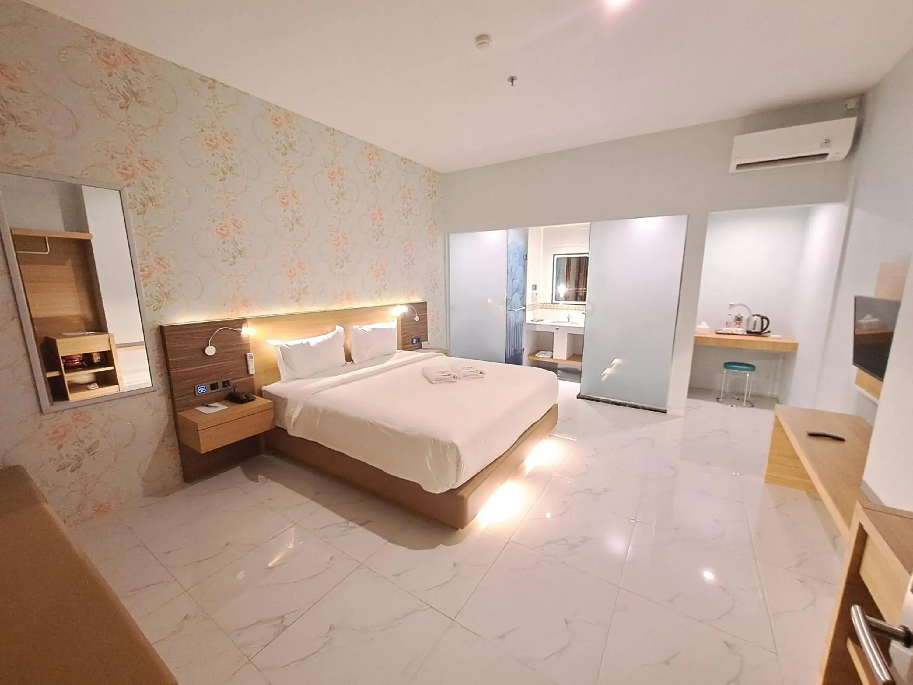 Bed in SELECTA HOTEL Medan Bed in SELECTA HOTEL Medan