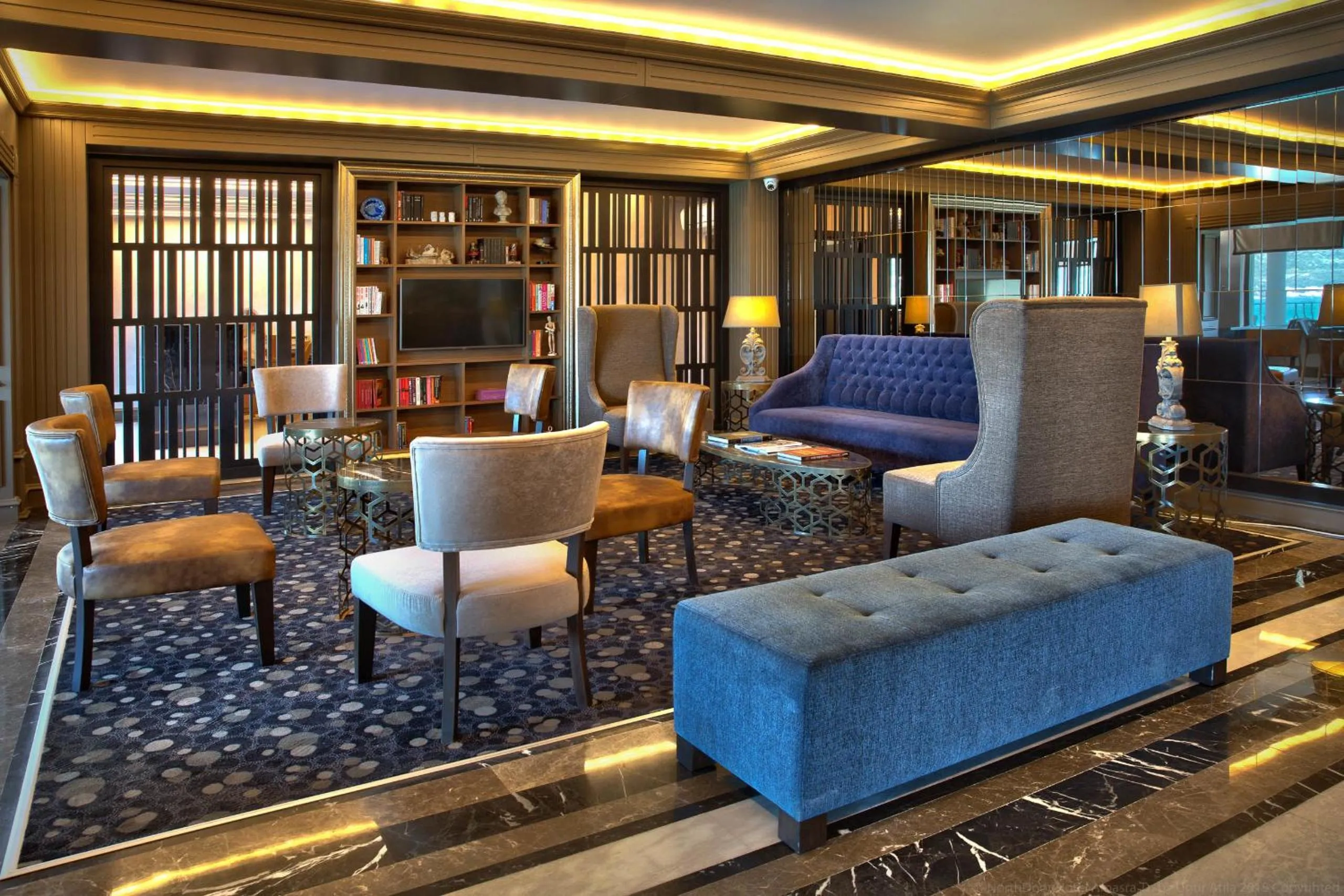 Lobby or reception in Northdoor Hotel