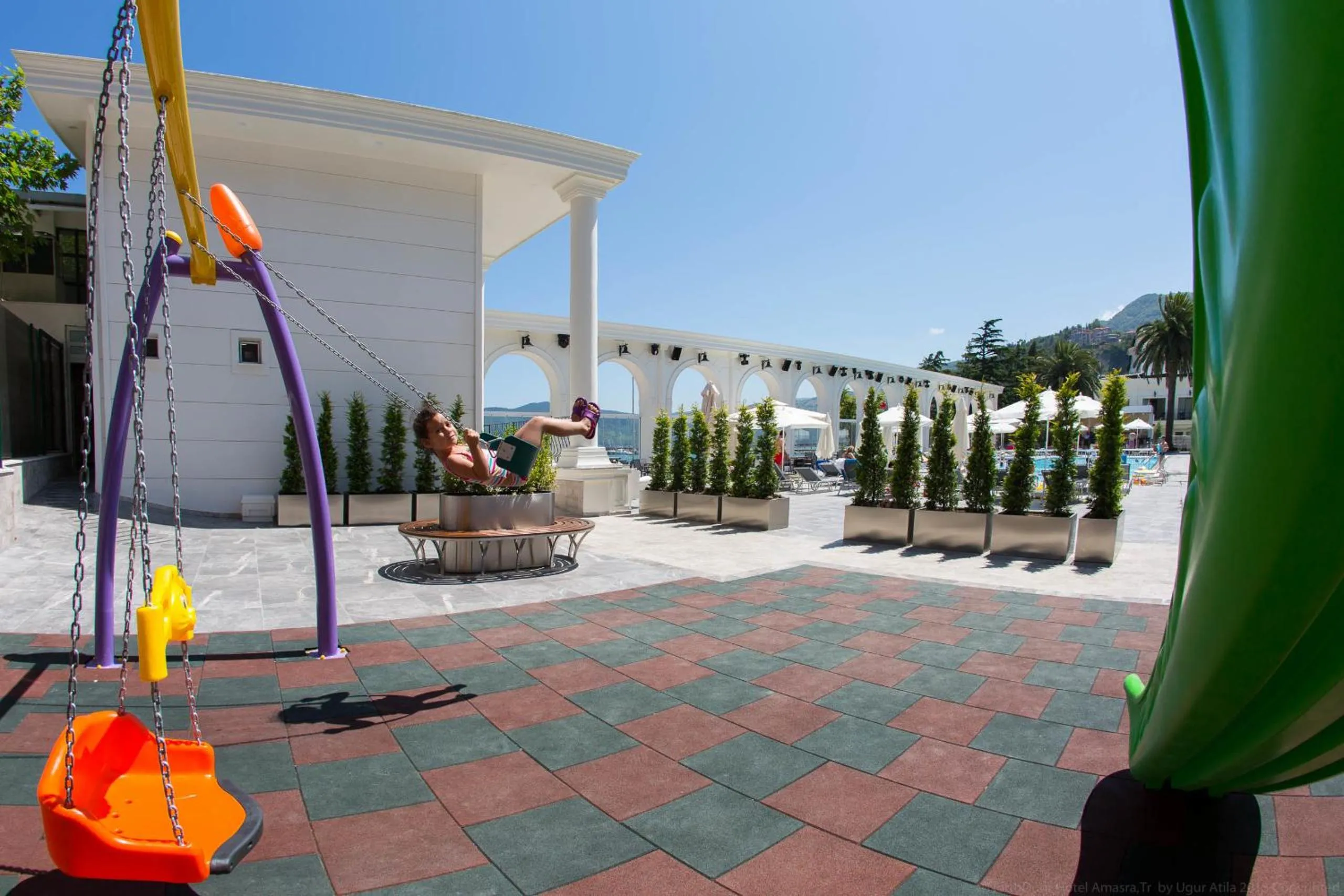 Children play ground in Northdoor Hotel