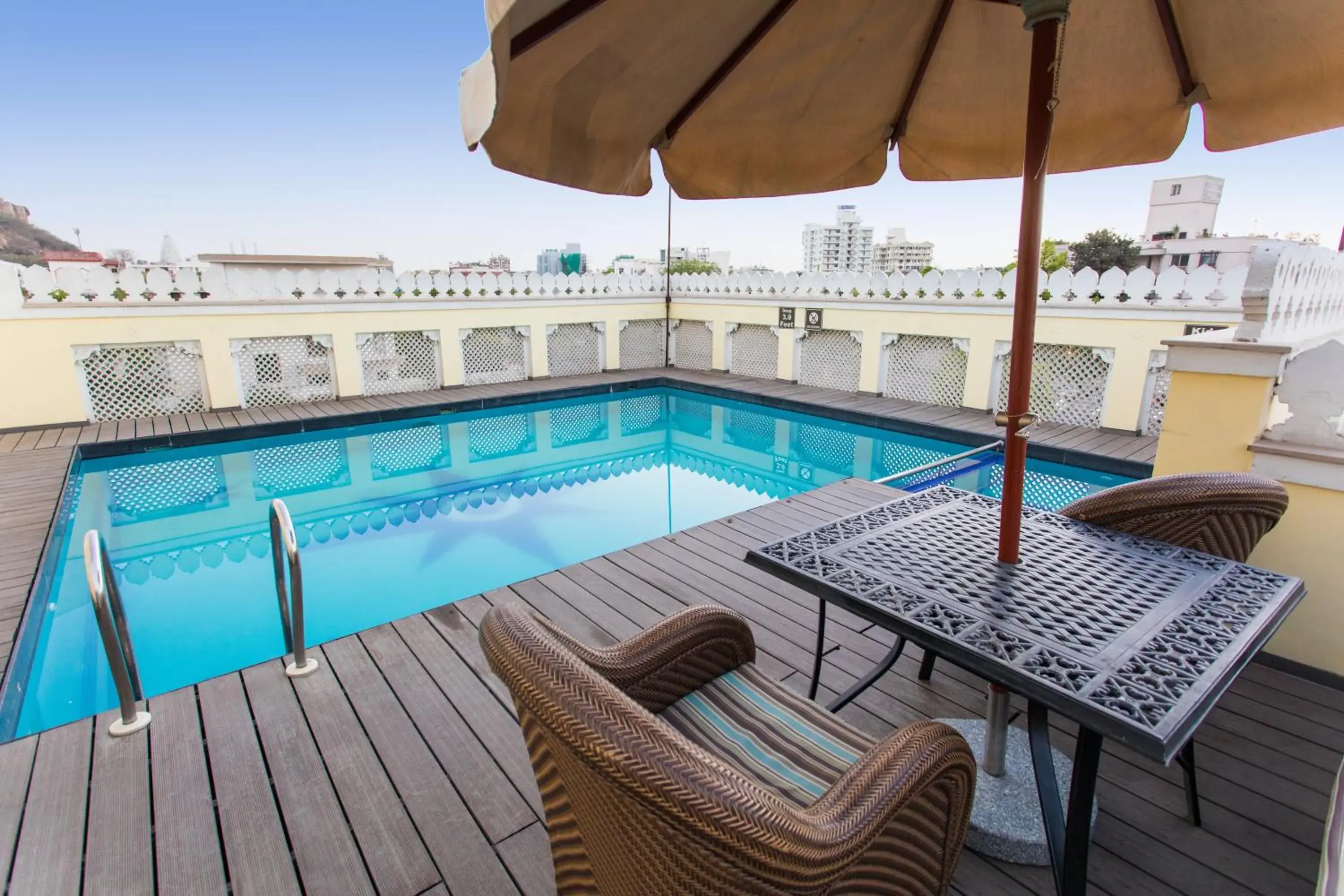 Swimming pool in Grand Uniara A Heritage Hotel Swimming pool in Grand Uniara A Heritage Hotel